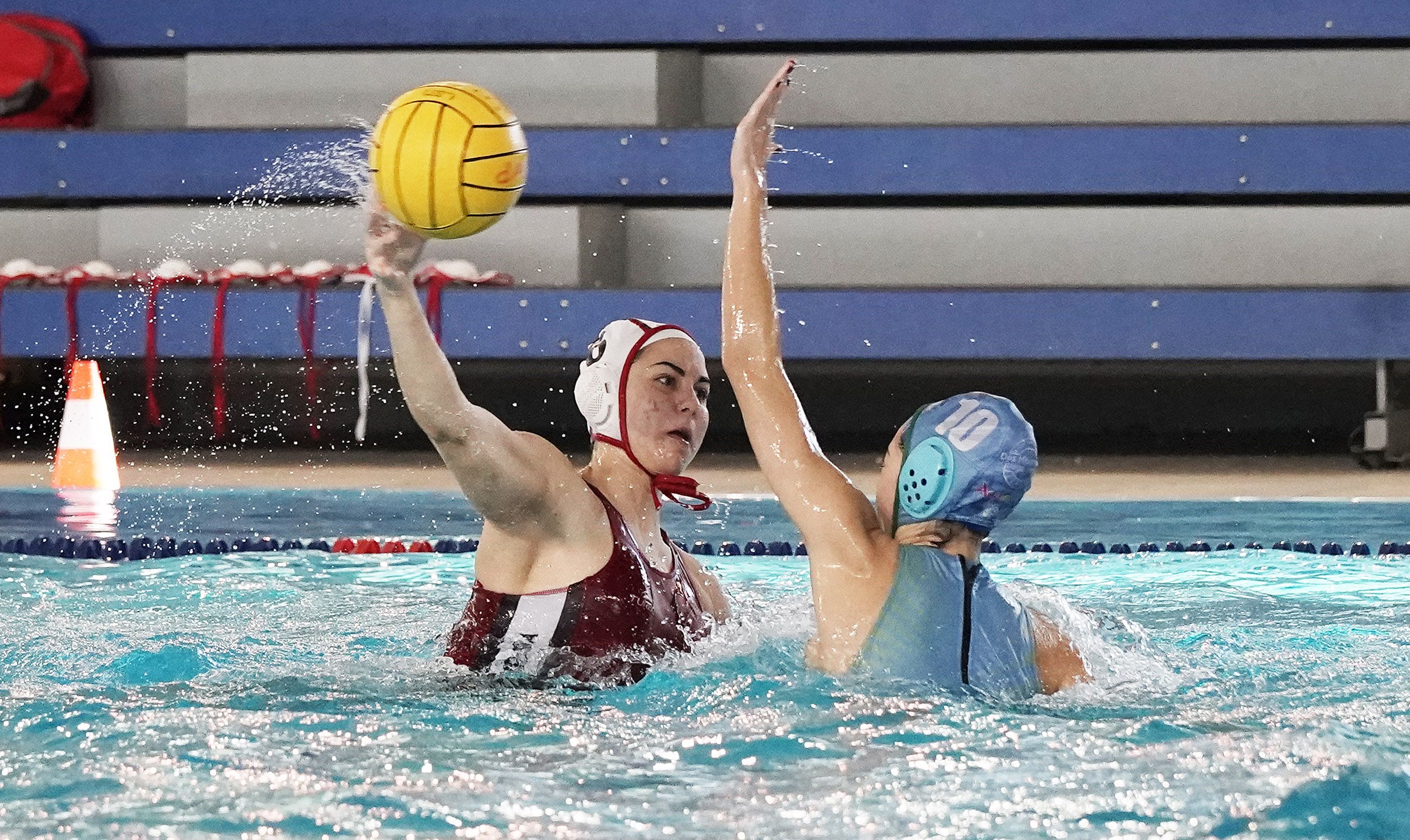 Partido entre o Waterpolo Pontevedra e o CW Dos Hermanas en Rías do Sur Partido entre o Waterpolo Pontevedra e o CW Dos Hermanas en Rías do Sur