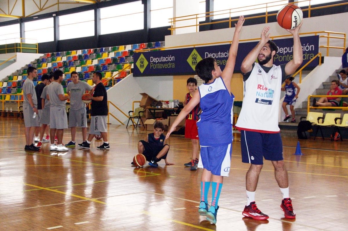 II Campus Baloncesto Estudiantes Pontevedra