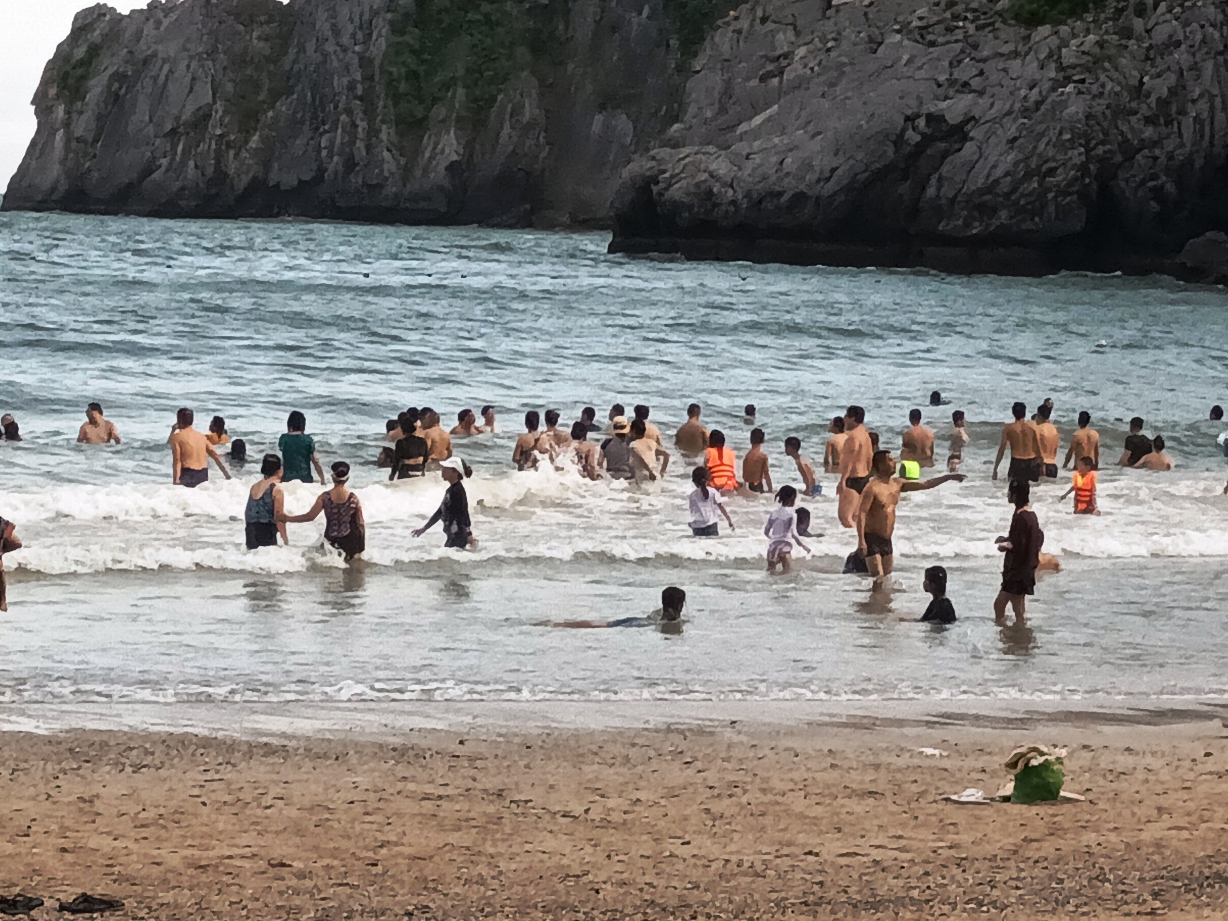 Cat Ba, praia de Tùng Thu