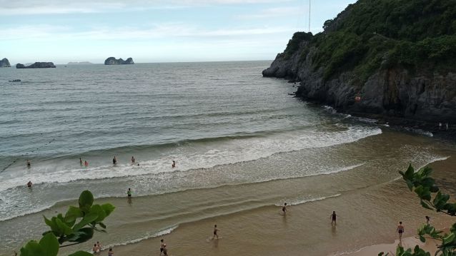 Cat Ba, praia de Tùng Thu 