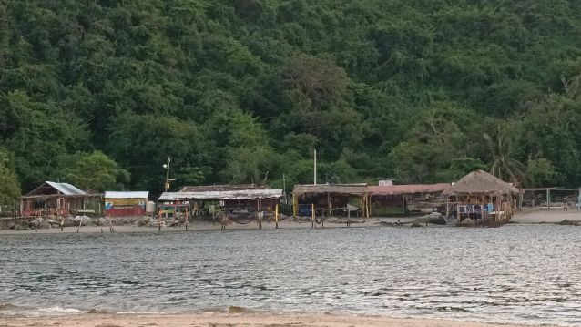Chacahua, peiraos de El Zapotalito