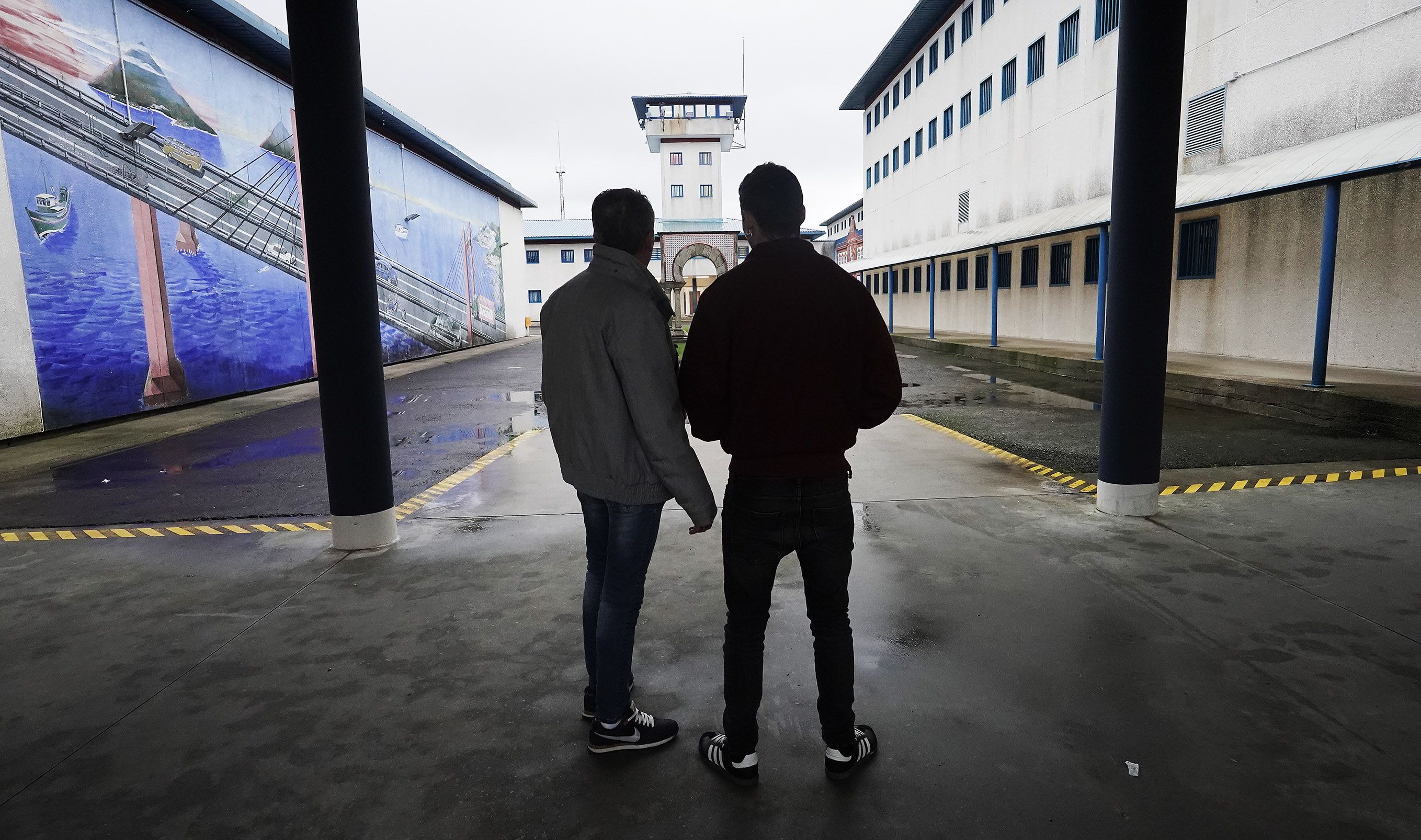 Jose e Santi, internos participantes na actividade dos Premios Feroz no centro penitenciario da Lama Jose e Santi, internos participantes na actividade dos Premios Feroz no centro penitenciario da Lama