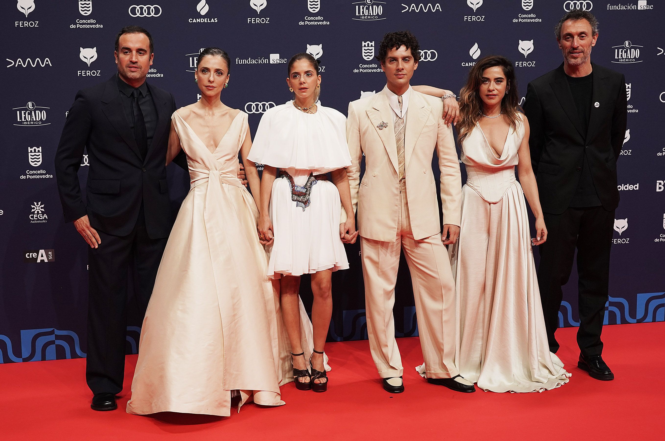 20260124 Saiz alfombra feroz 2076 20260124 Saiz alfombra feroz 2076