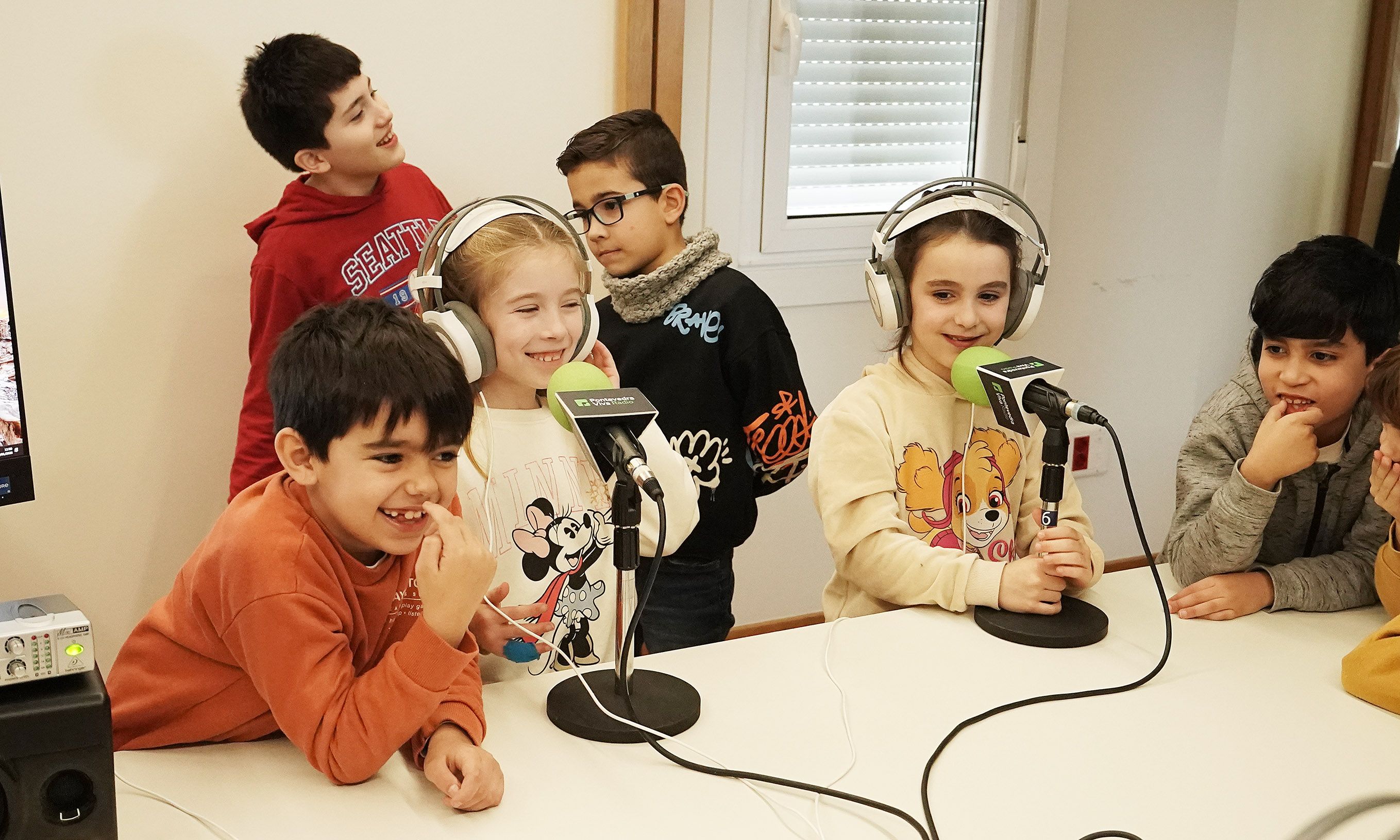 Escolares de Primero y Segundo de Primaria del CEIP Ponte Sampaio