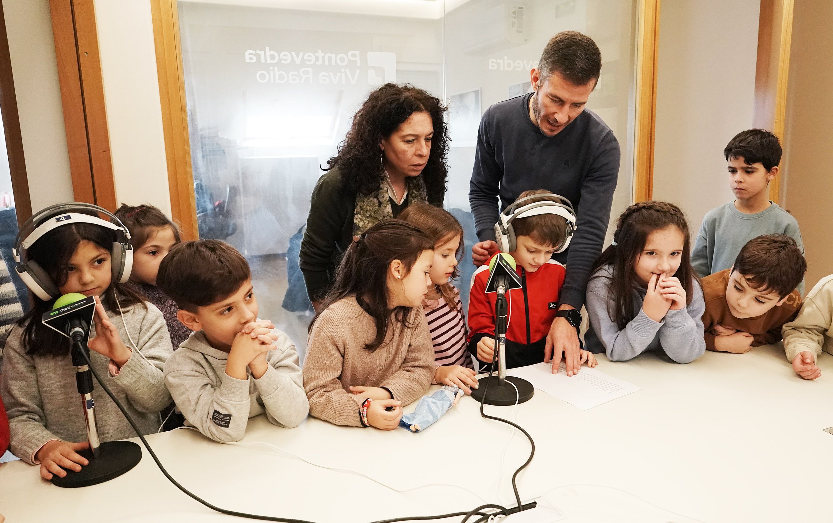 Escolares de Primero y Segundo de Primaria del CEIP Ponte Sampaio