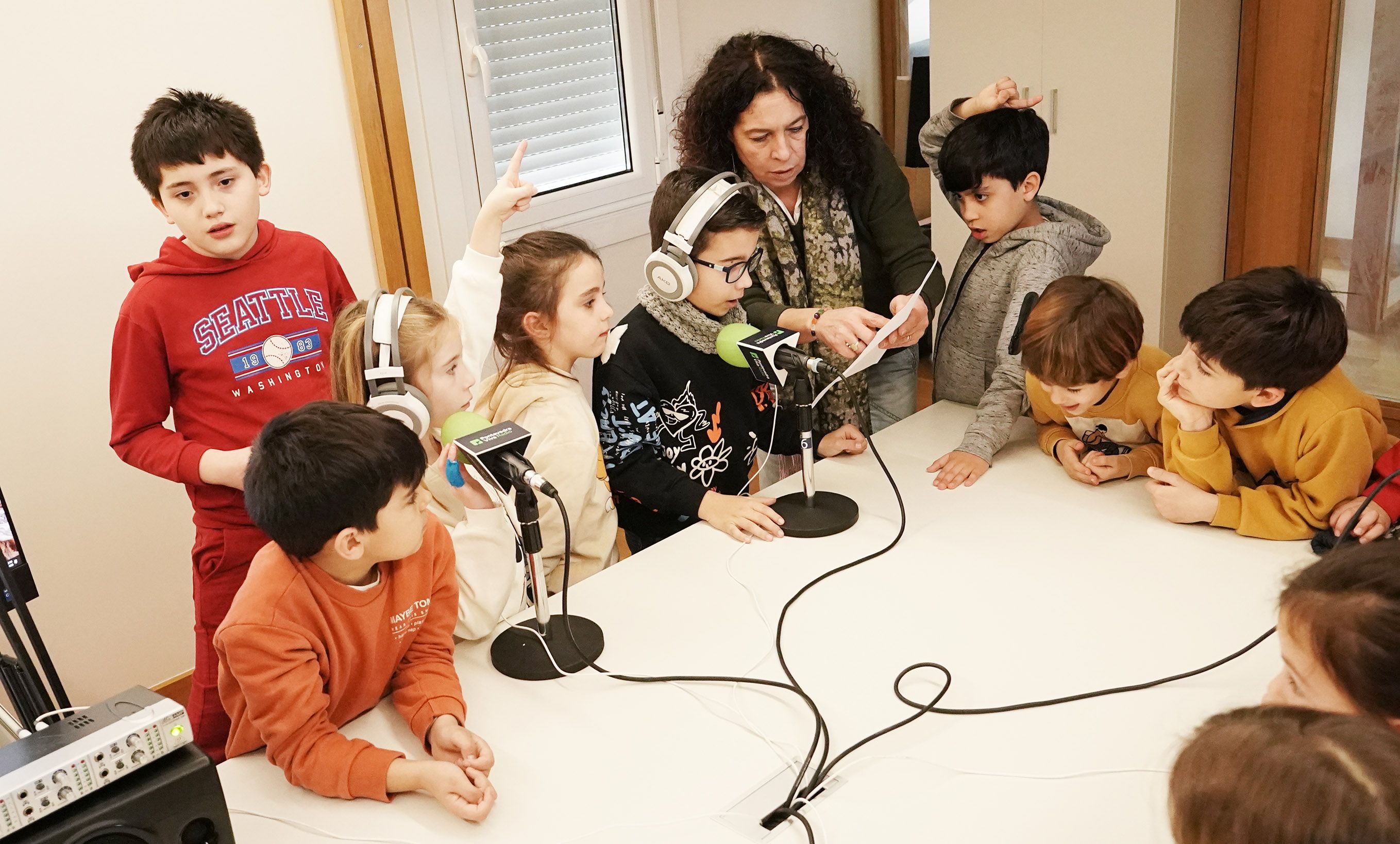 Escolares de Primero y Segundo de Primaria del CEIP Ponte Sampaio
