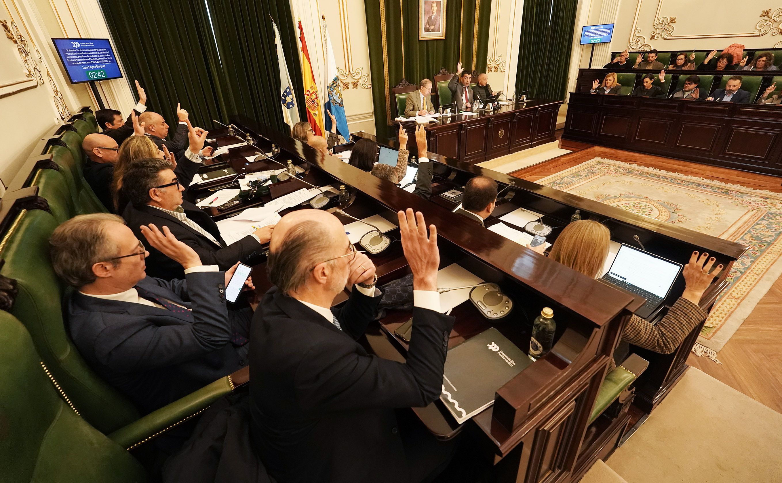 Protesta dos GES no pleno da Deputación