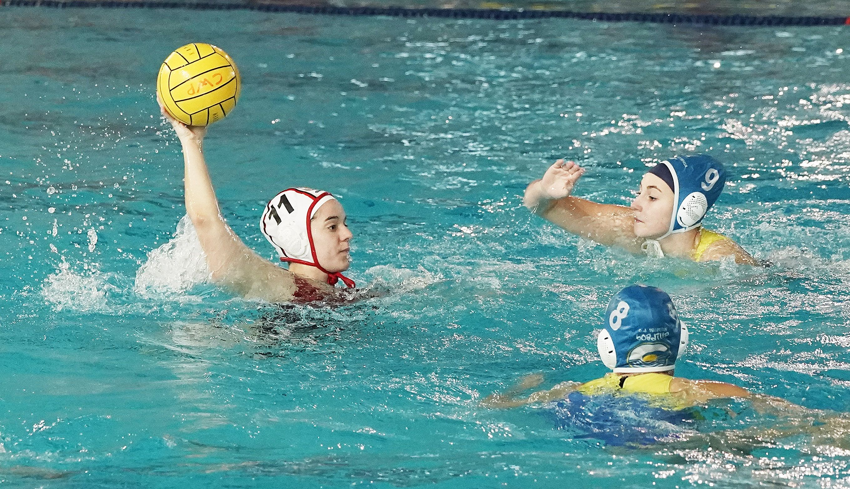 Partido entre el Waterpolo Pontevedra y el CN Boadilla en Rías do Sur Partido entre el Waterpolo Pontevedra y el CN Boadilla en Rías do Sur