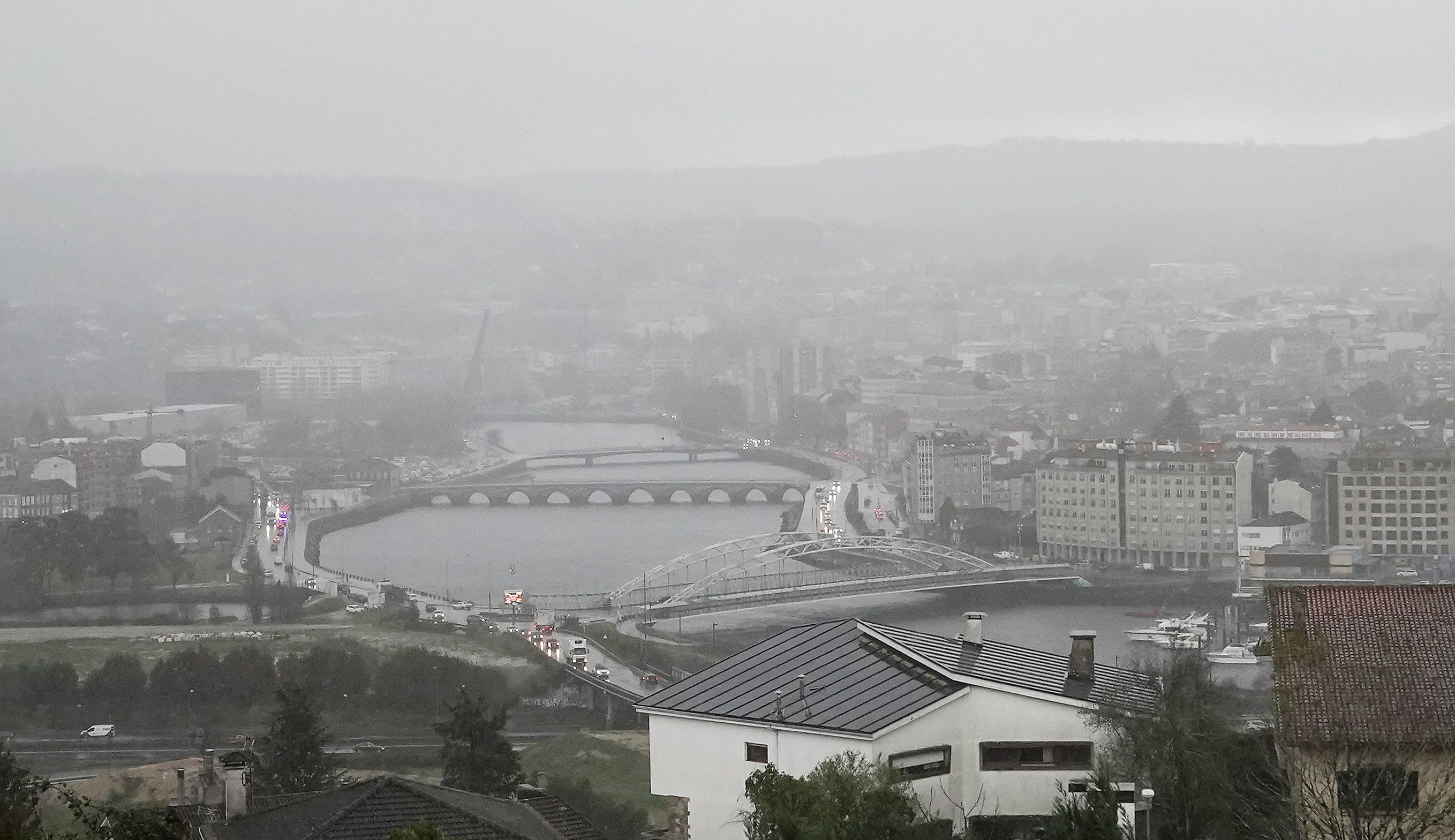 Temporal Leonardo sobre Pontevedra