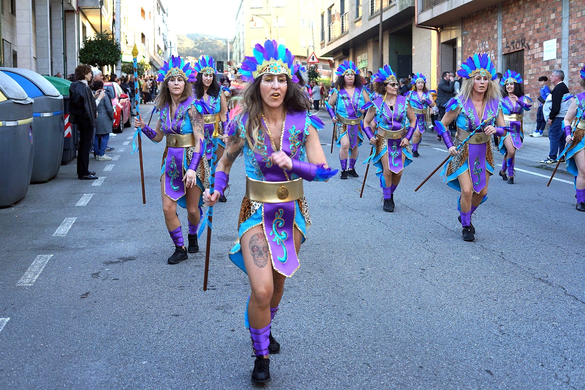 Desfile de comparsas en Soutomaior