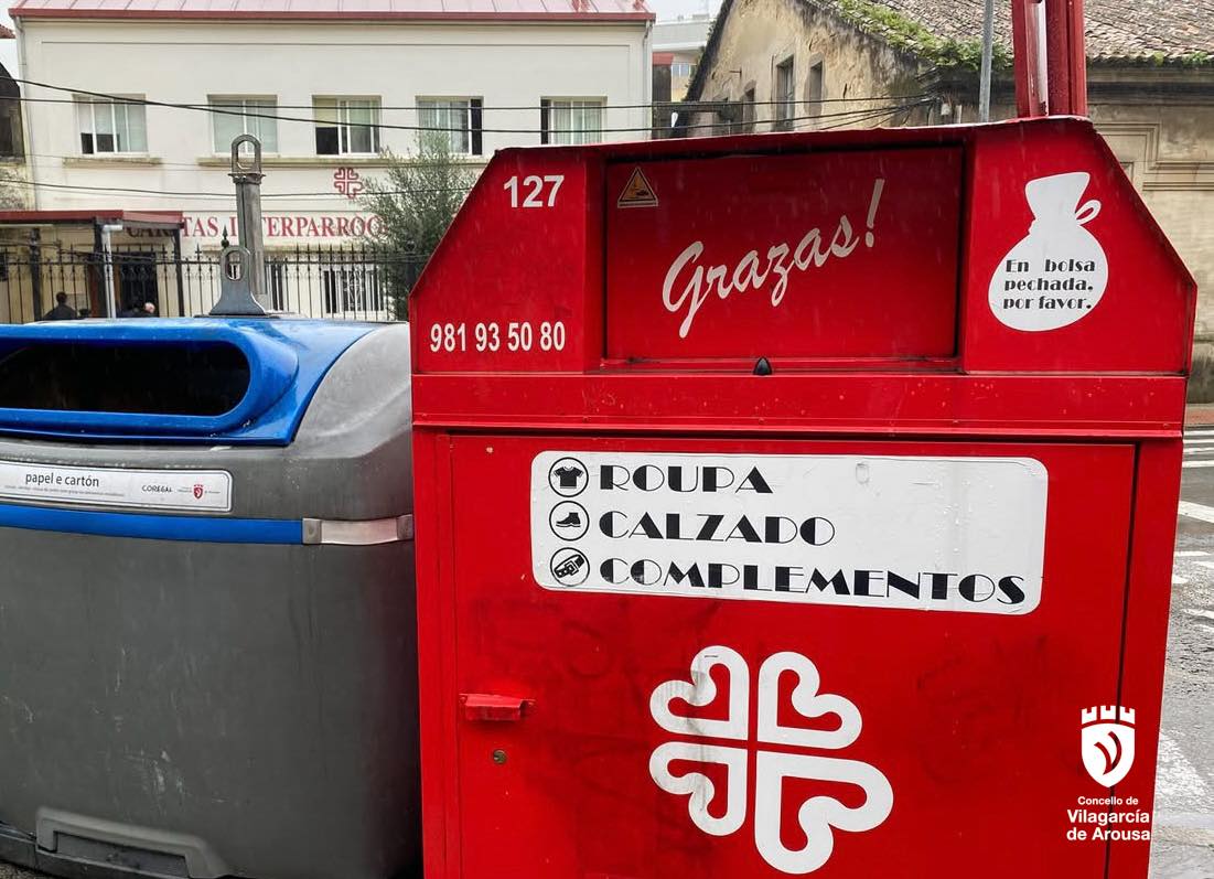 Contenedor de Arroupa en Vilagarcía