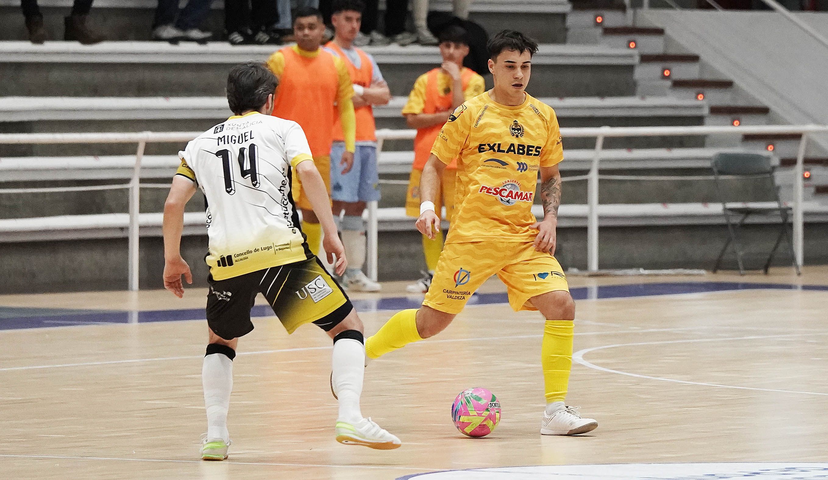 Partido entre Leis Pontevedra y Lugo Sala