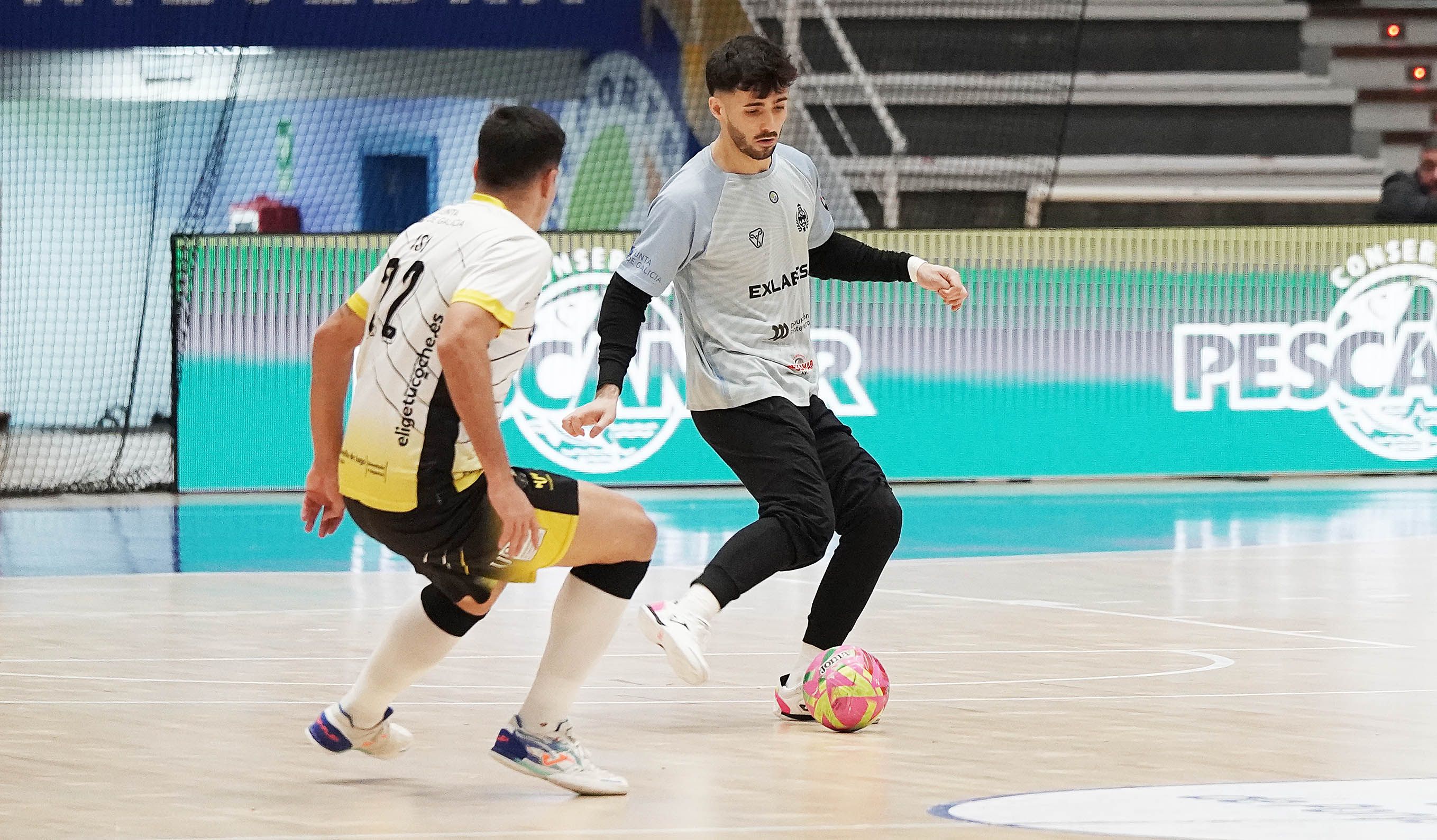 Partido entre Leis Pontevedra y Lugo Sala