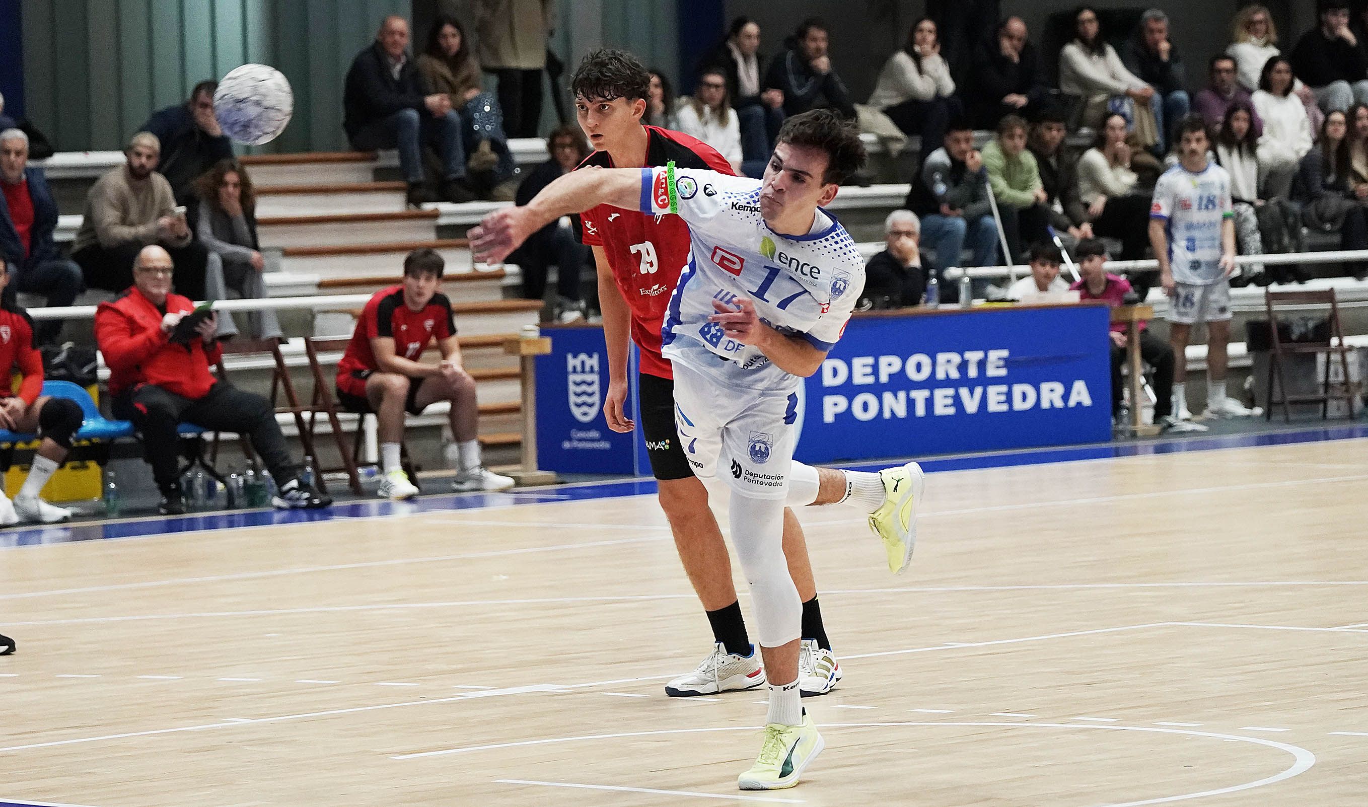 Partido entre Cisne y Alcobendas en el Municipal
