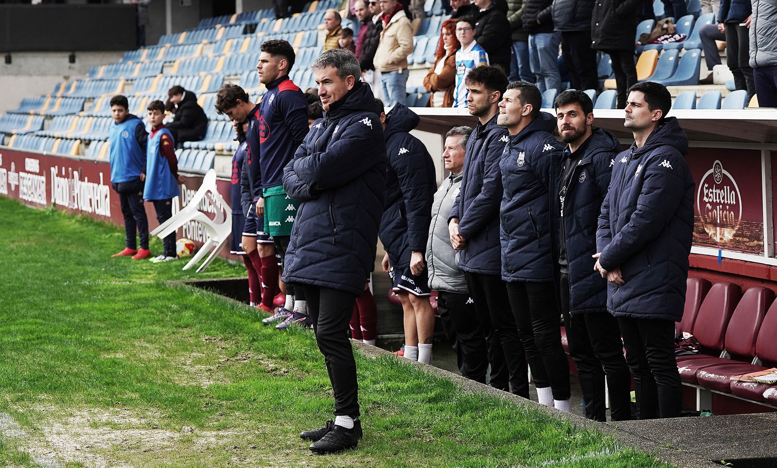 Partido entre Pontevedra CF y Real Madrid Castilla en Pasarón