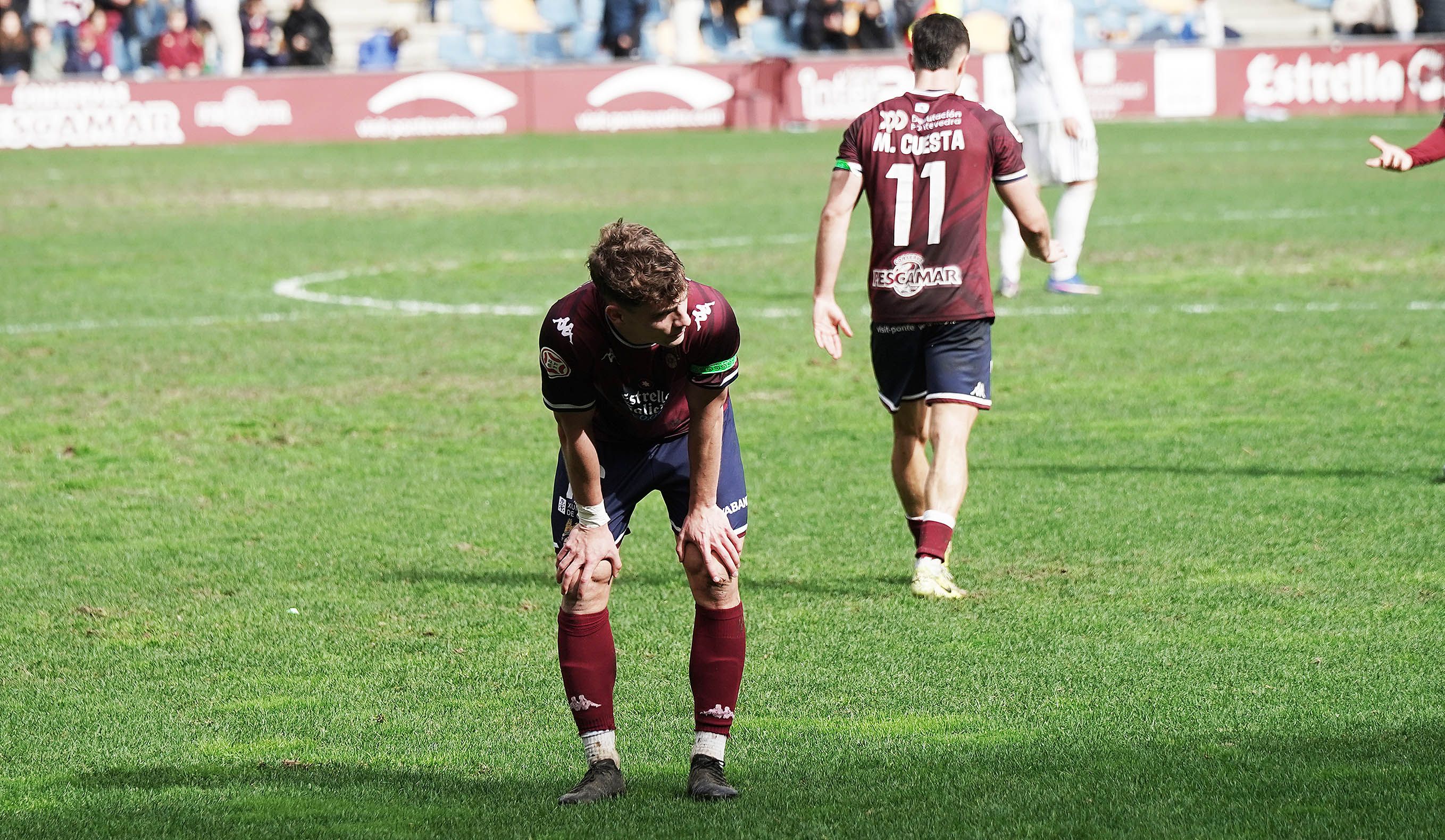 Partido entre Pontevedra CF e Real Madrid Castilla en Pasarón