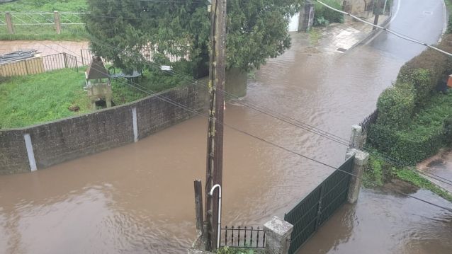 Rúa do Santo inundada