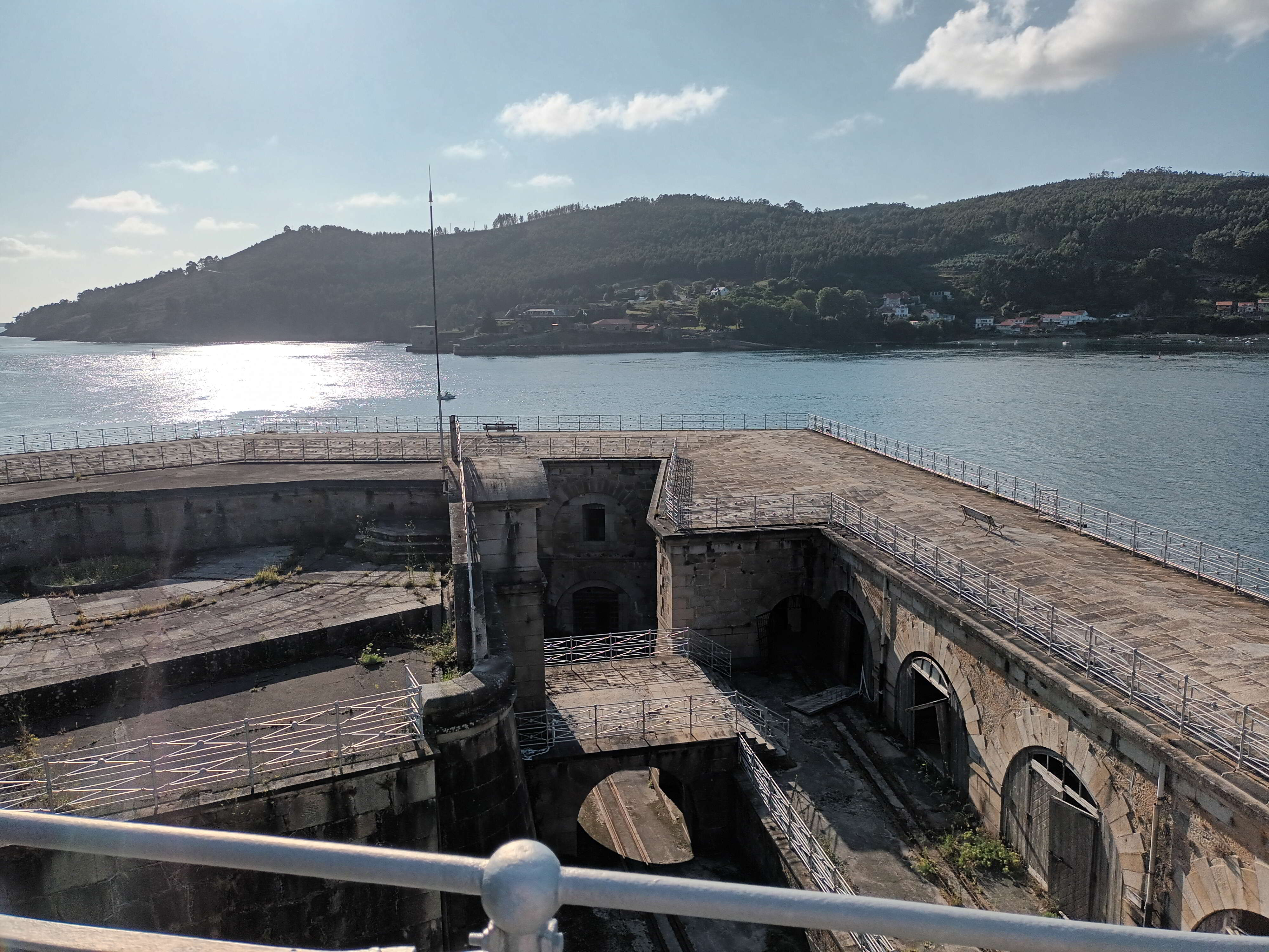 Castelo da Palma, cuberta dende o seu punto máis alto Castelo da Palma, cuberta dende o seu punto máis alto