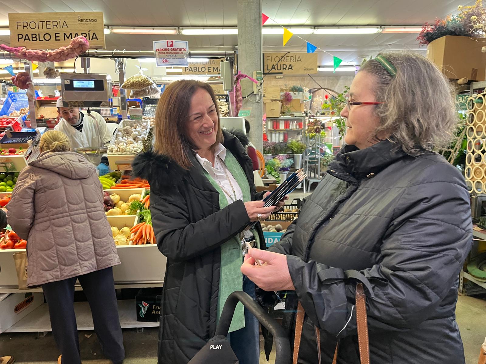 Visita al Mercado de Abastos con motivo de la campaña contra el desperdicio alimentario
