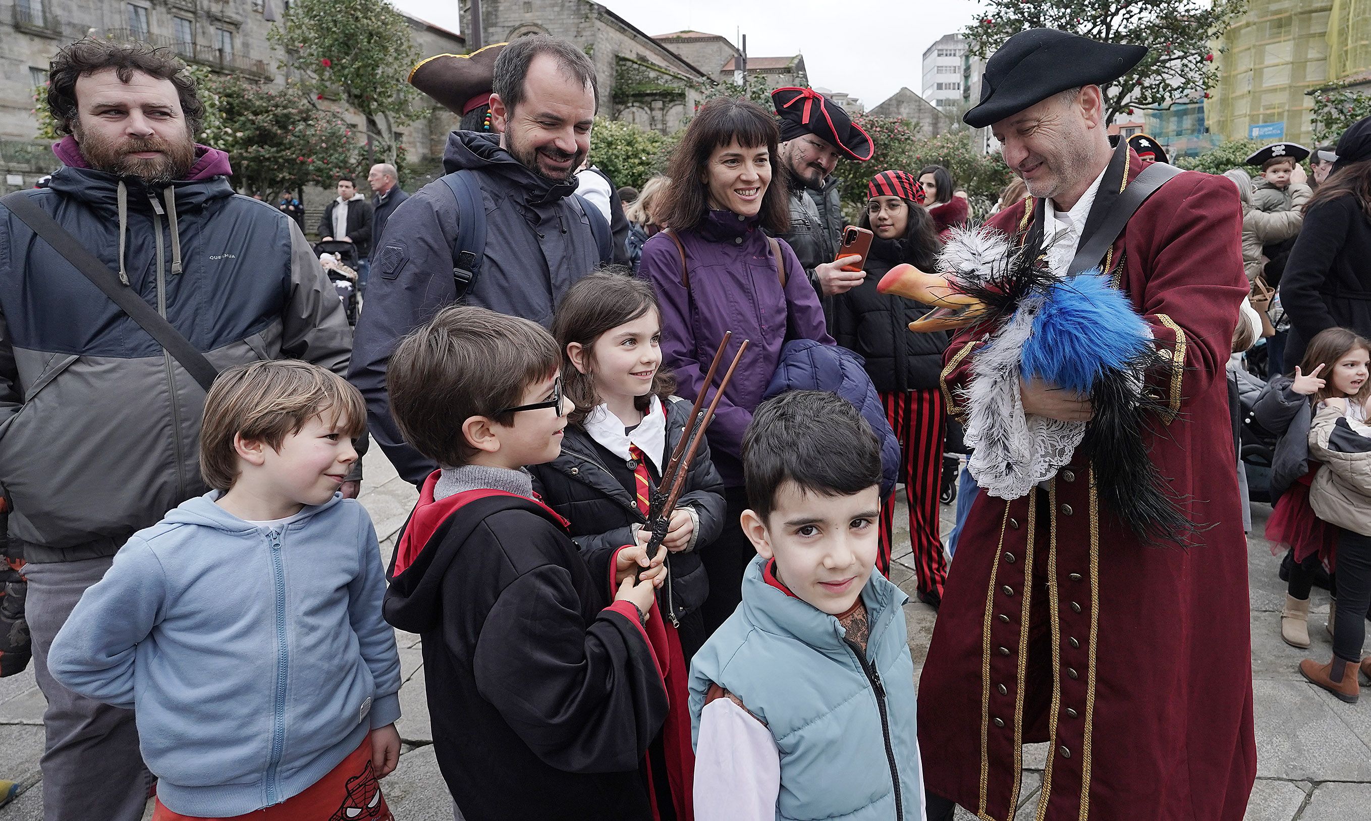 Fiesta pirata infantil en la Praza da Ferrería Fiesta pirata infantil en la Praza da Ferrería