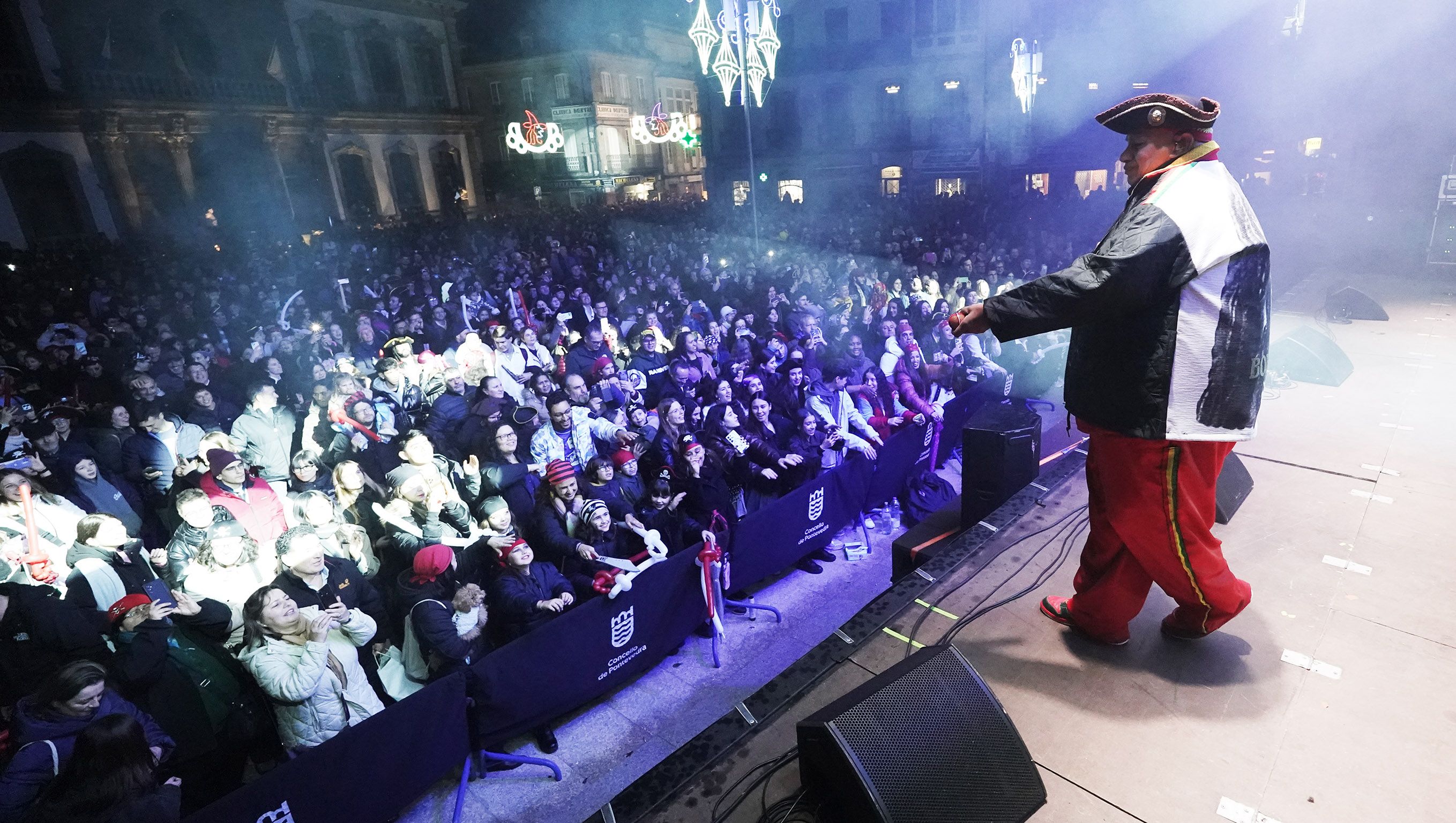 Concierto de King África en la Noite Pirata del Entroido pontevedrés