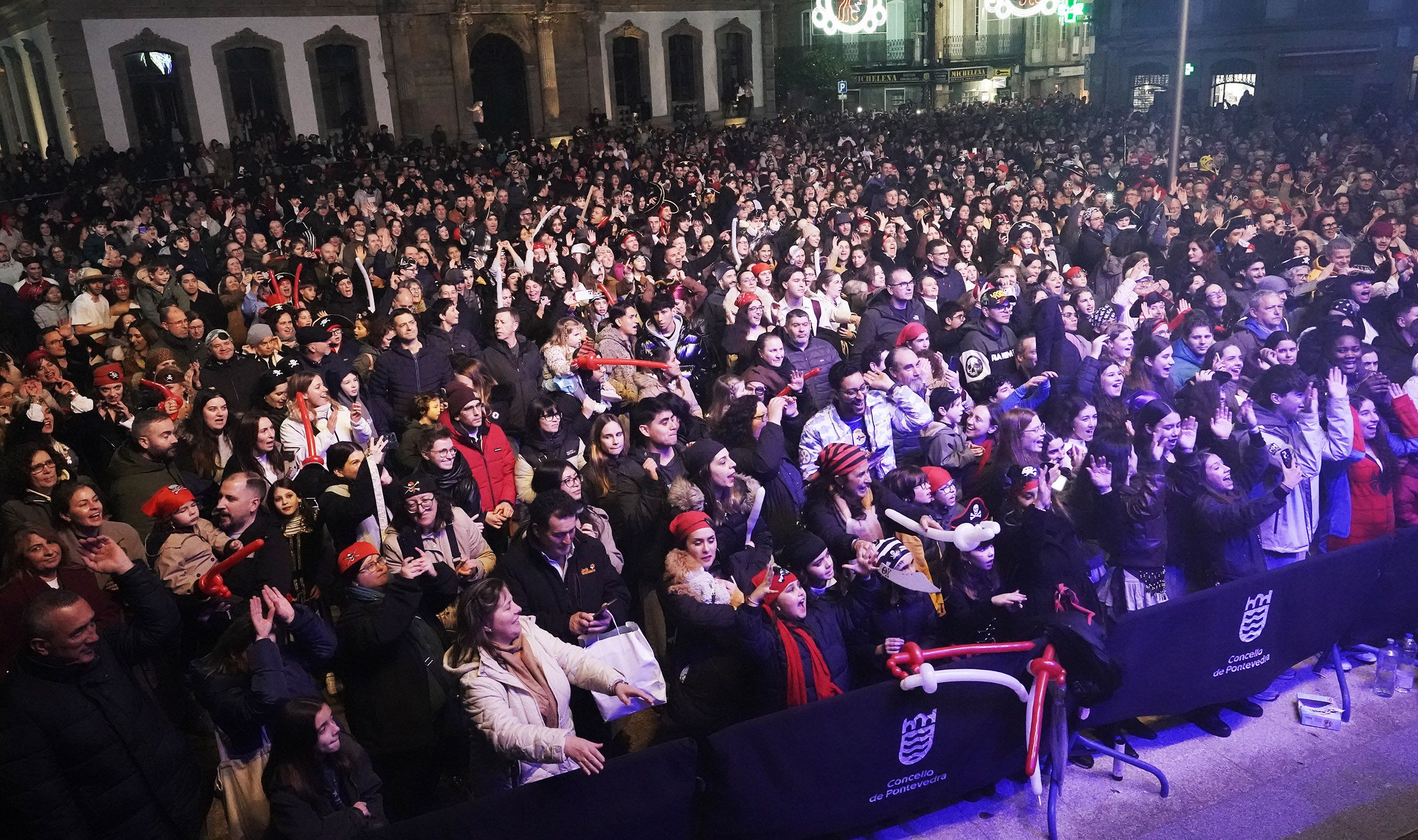 Concierto de King África en la Noite Pirata del Entroido pontevedrés