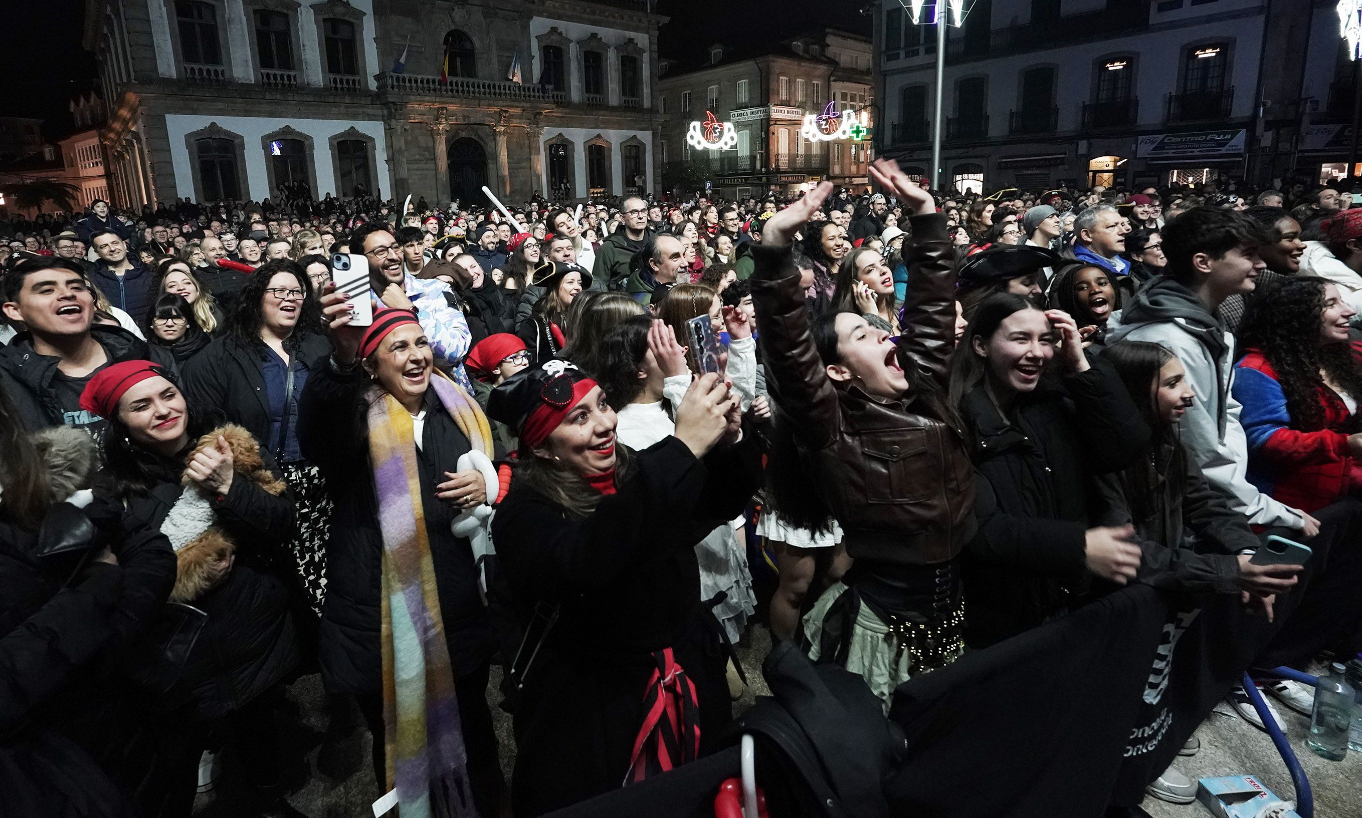 Concierto de King África en la Noite Pirata del Entroido pontevedrés