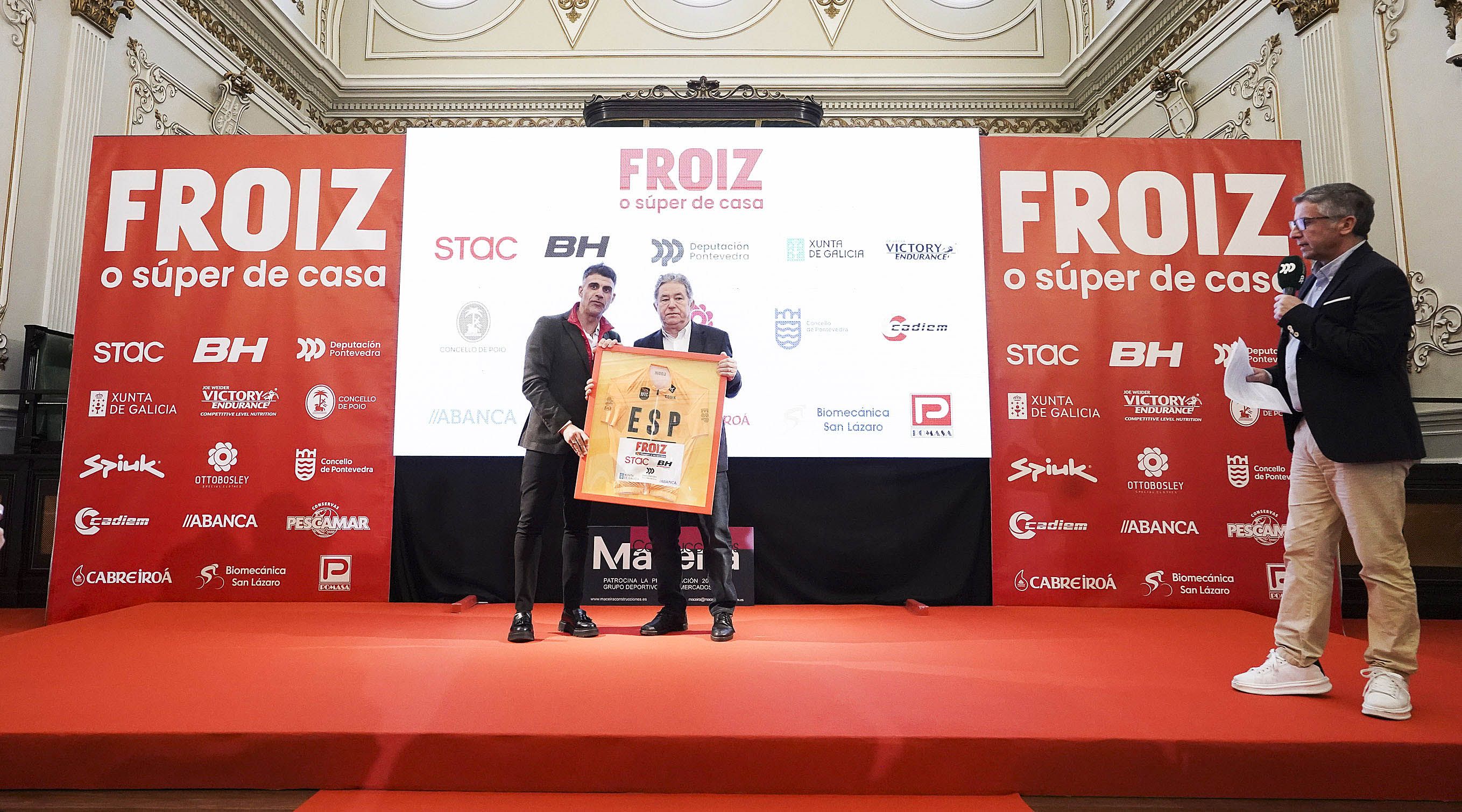 Presentación del Grupo Deportivo Supermercados Froiz para la temporada 2026 Presentación del Grupo Deportivo Supermercados Froiz para la temporada 2026
