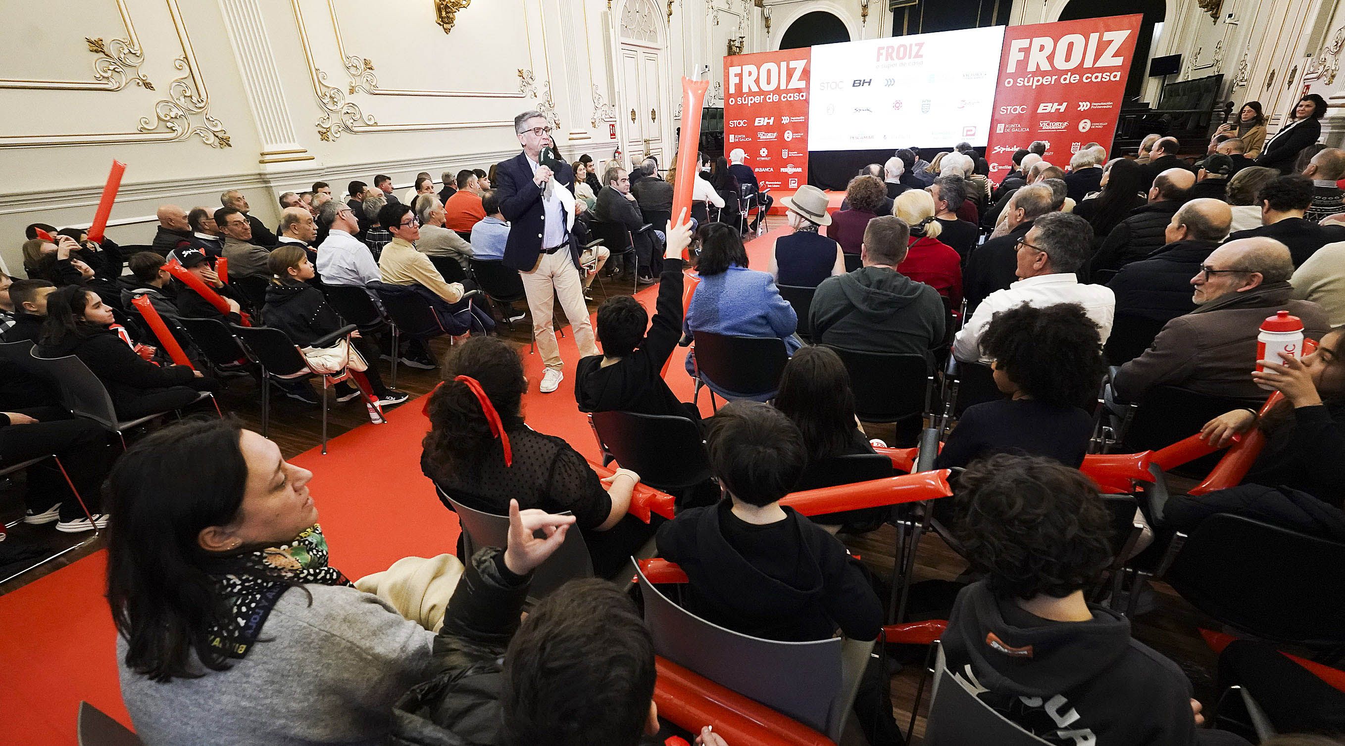 Presentación del Grupo Deportivo Supermercados Froiz para la temporada 2026 Presentación del Grupo Deportivo Supermercados Froiz para la temporada 2026