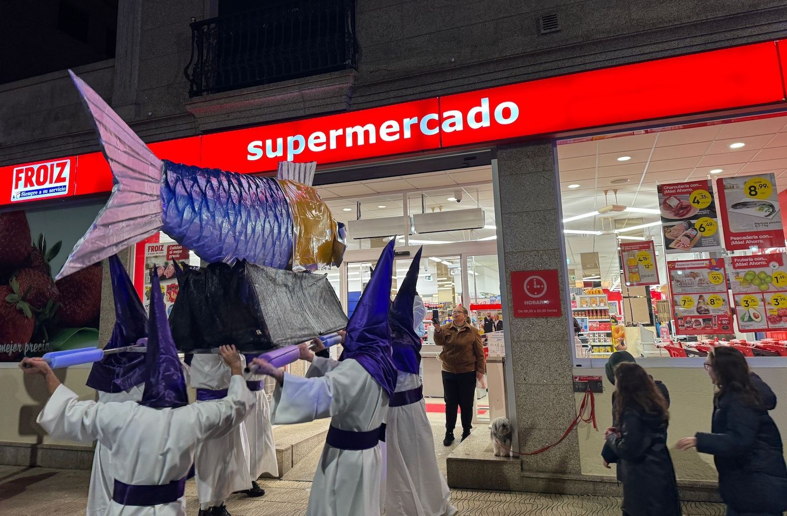 Enterro da Sardiña en Caldas