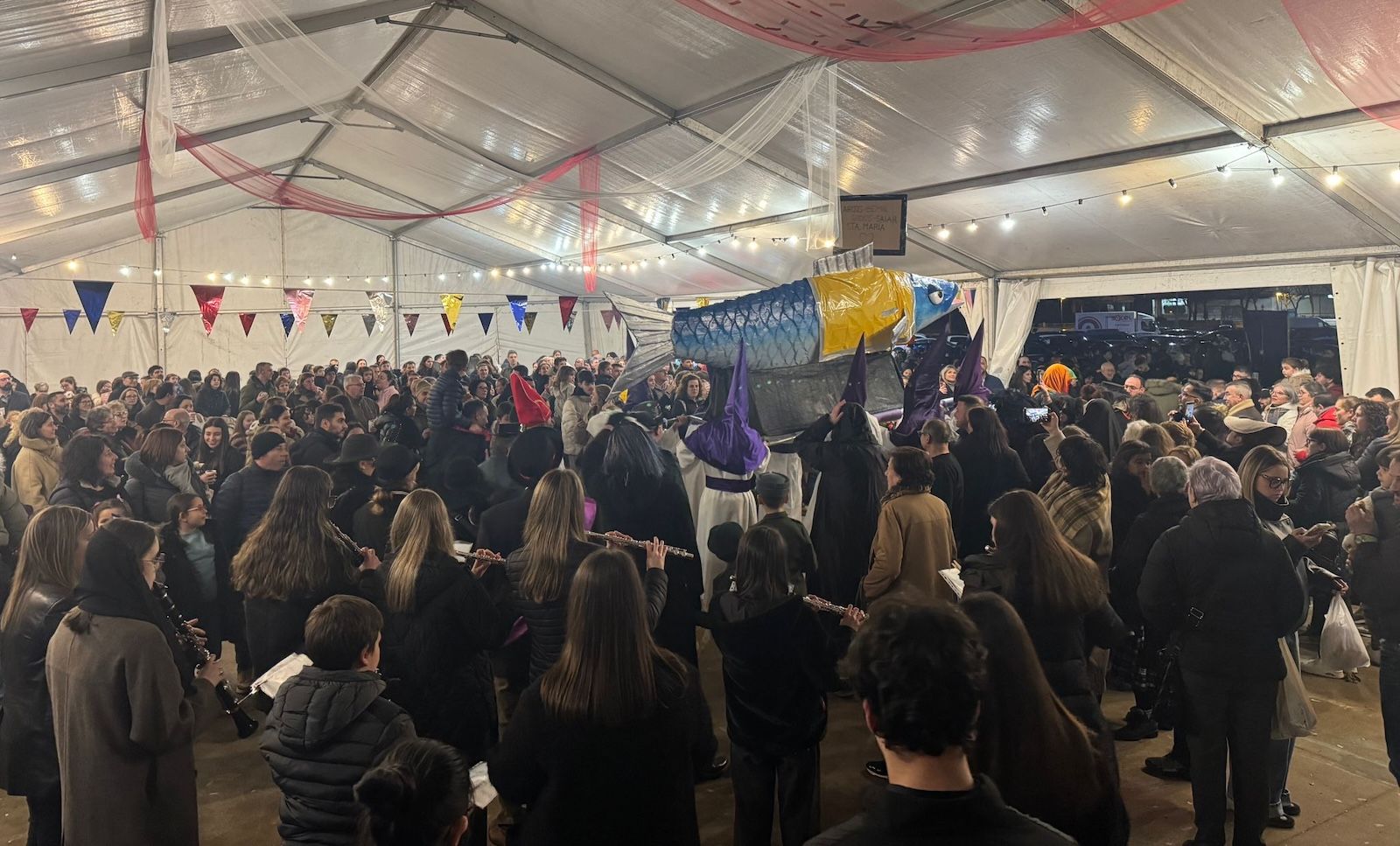 Enterro da Sardiña en Caldas