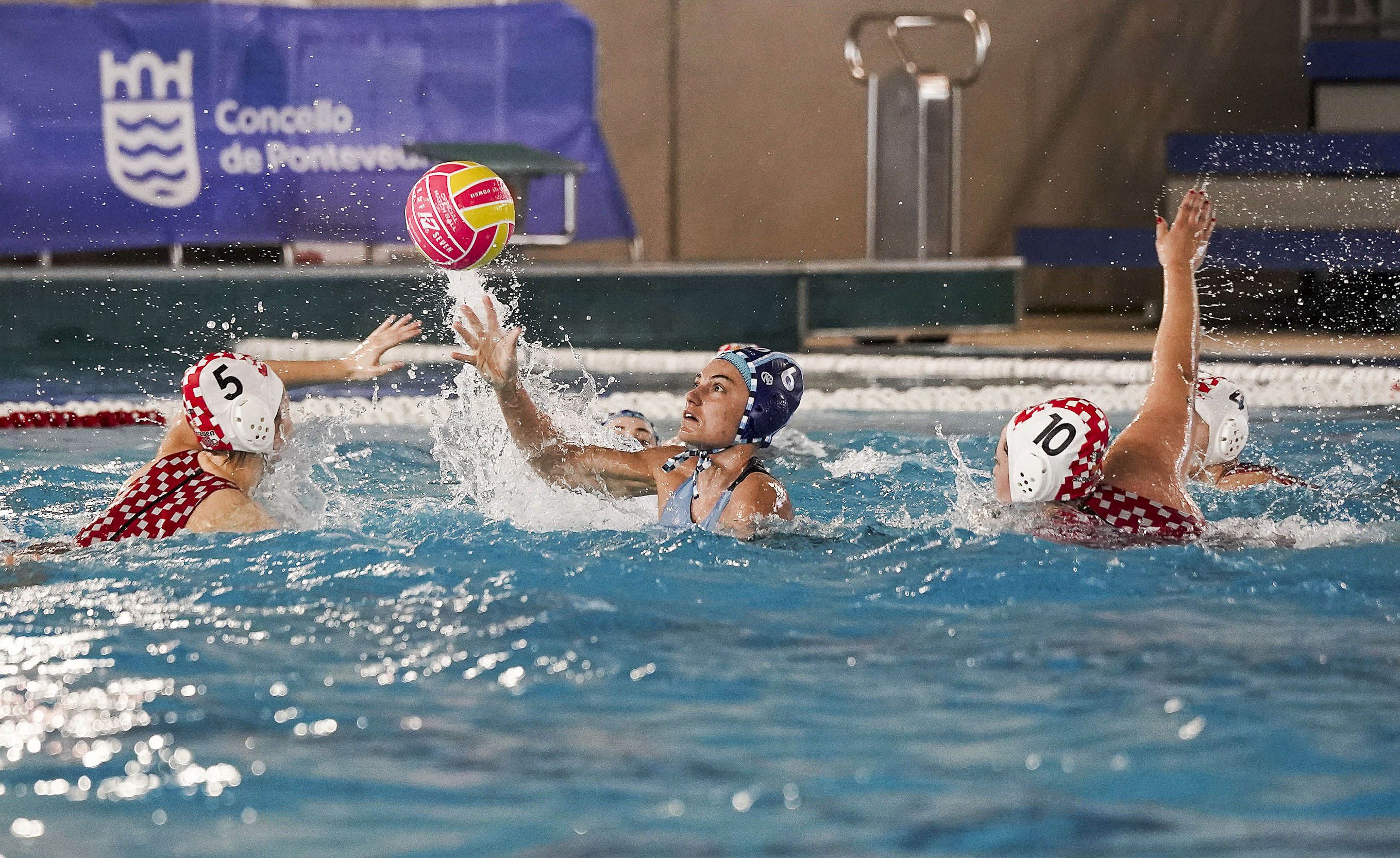 Final de la Copa Federación de waterpolo entre el Rubí y el Barcelona