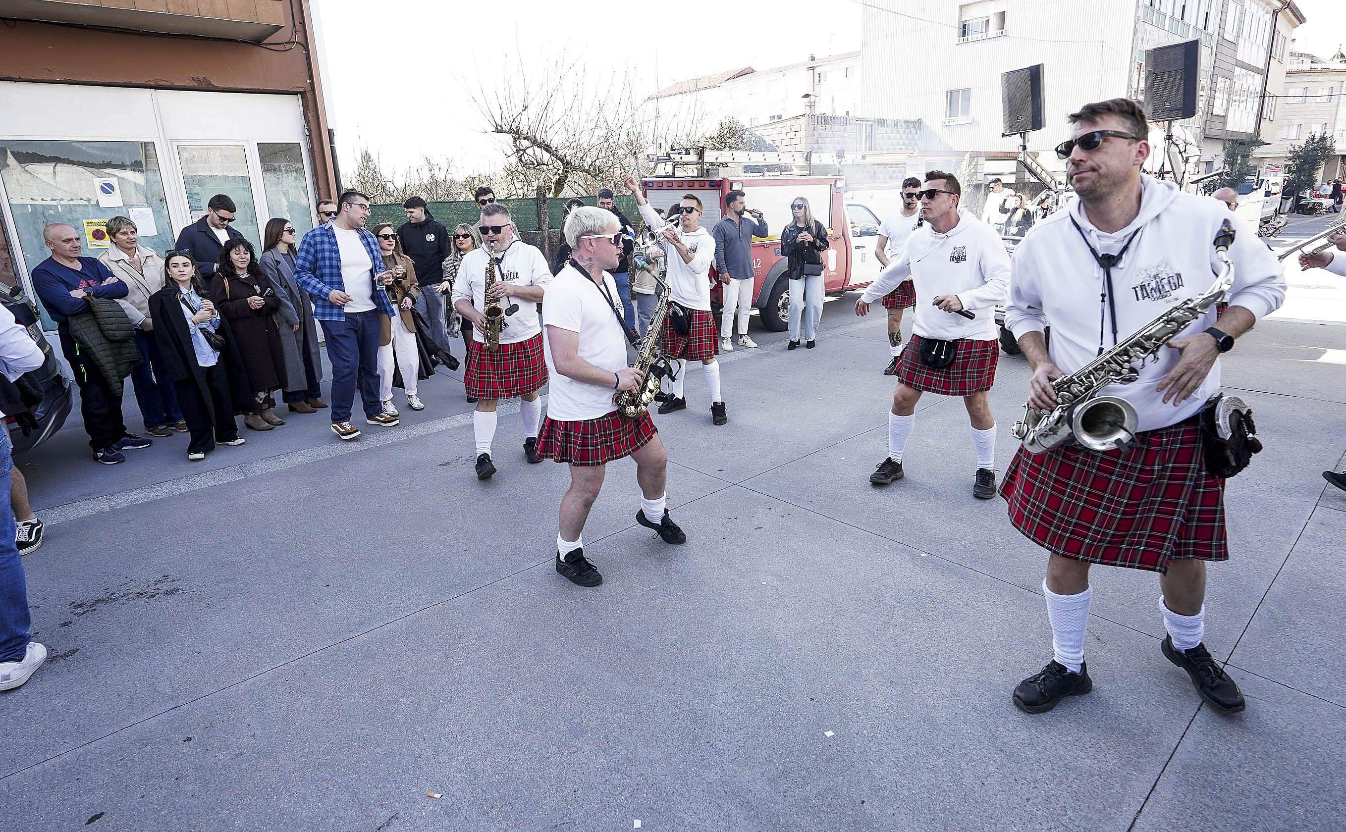 Festa do Lacón con Grelos en Cuntis Festa do Lacón con Grelos en Cuntis