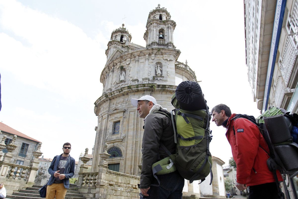 Peregrinos por el Camino portugués a Santiago