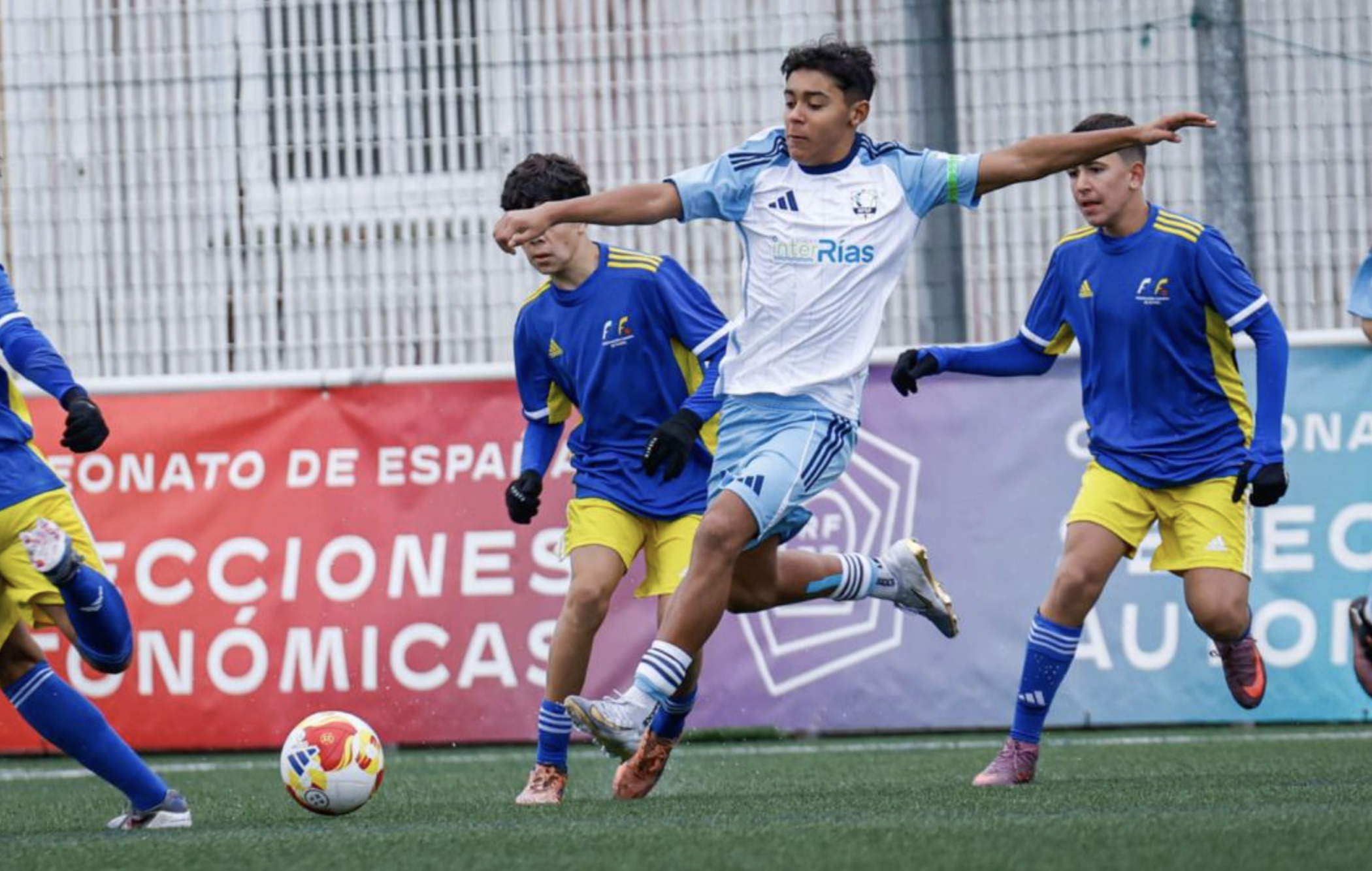 Nico Mindiola, con la Selección Galega Sub14