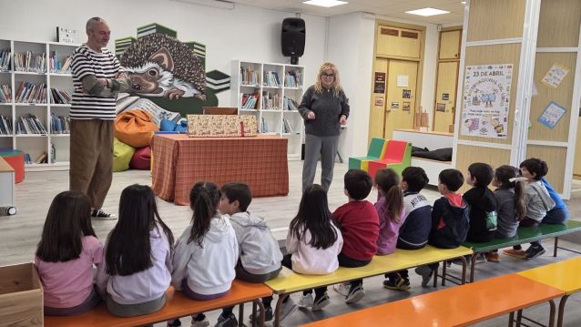 'Contacontos pola igualdade e a diversidade' no 8M de Sanxenxo 'Contacontos pola igualdade e a diversidade' no 8M de Sanxenxo