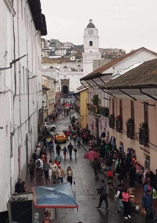 Centro histórico, rúa cara á Praza de San Francisco Centro histórico, rúa cara á Praza de San Francisco