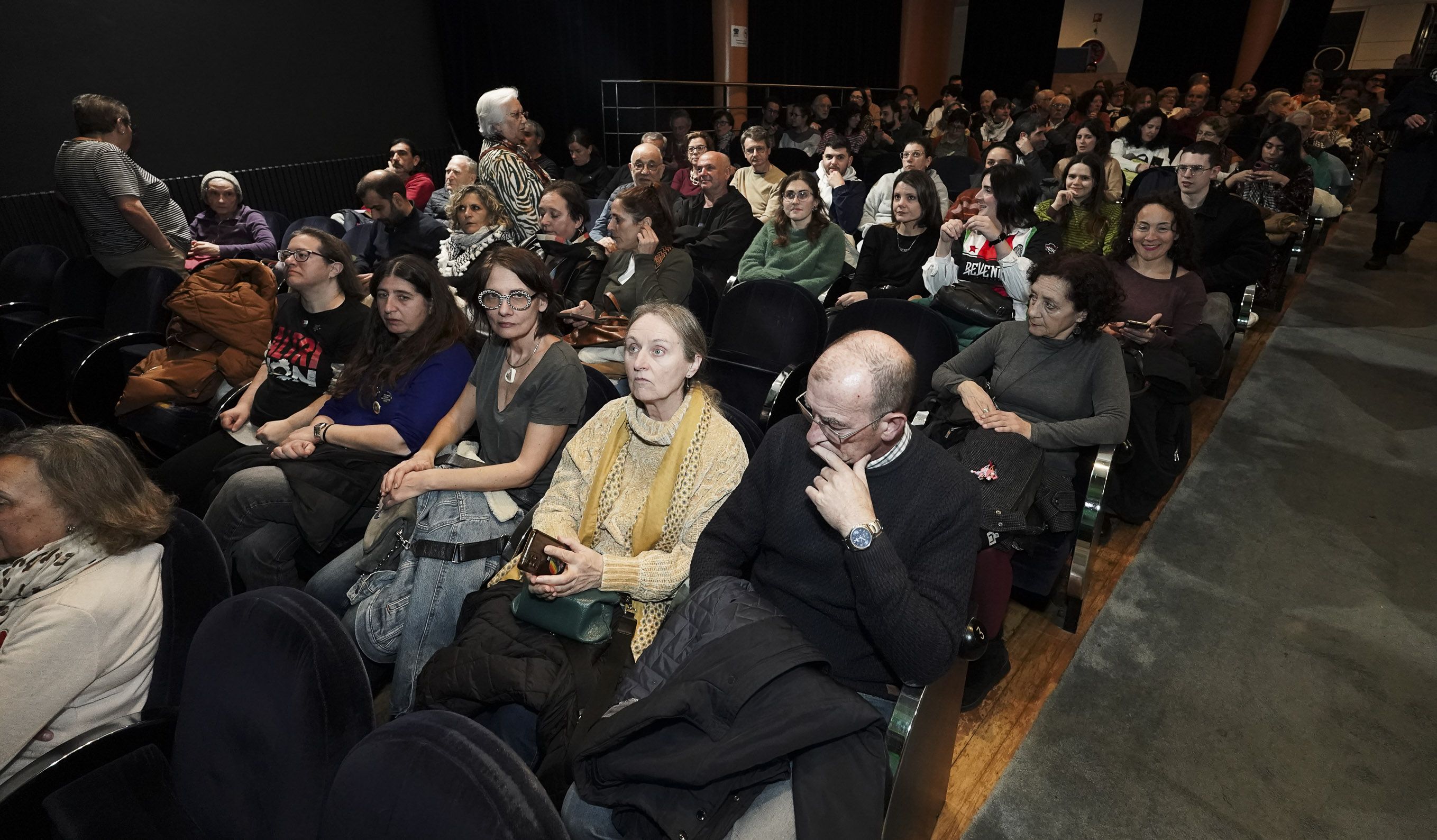 Cultura contra a barbarie Cultura contra a barbarie