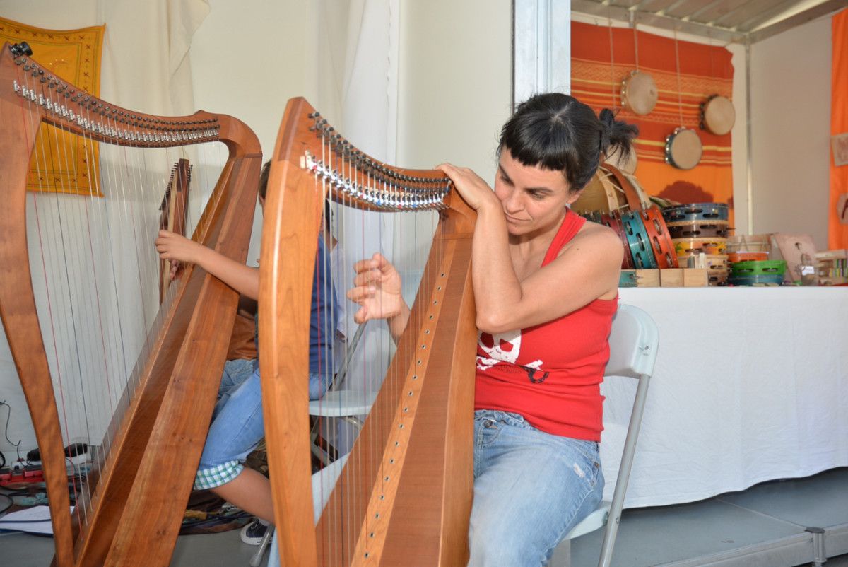Muestra de Instrumentos tradicionales en el Memorial Ricardo Portela