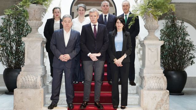 Miguel Anxo Fernández Lores y Alfonso Rueda, en la casa consistorial de Pontevedra Miguel Anxo Fernández Lores y Alfonso Rueda, en la casa consistorial de Pontevedra