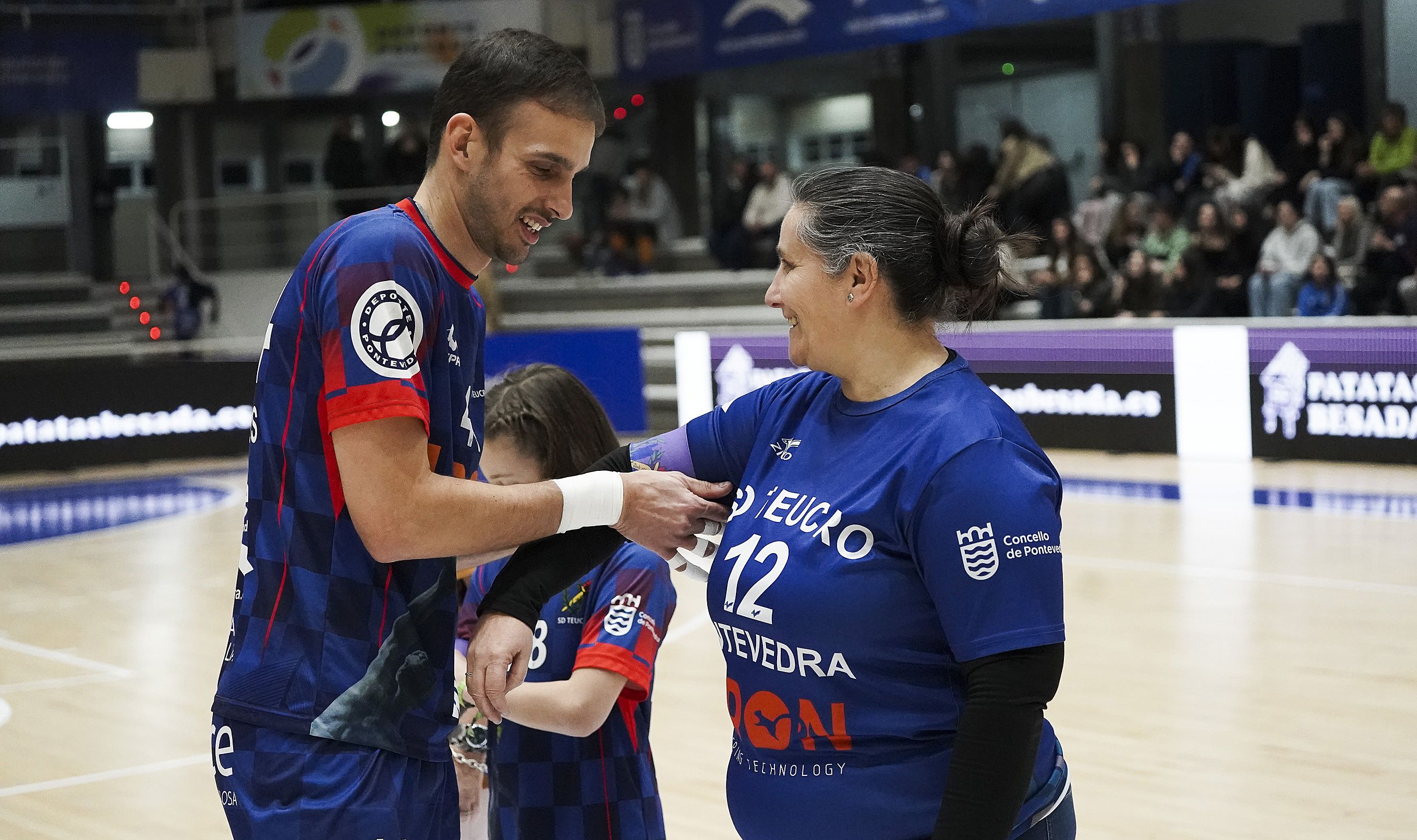 Partido de Primera Nacional entre Sociedad Deportiva Teucro y Bueu Atlético Balonmano Partido de Primera Nacional entre Sociedad Deportiva Teucro y Bueu Atlético Balonmano