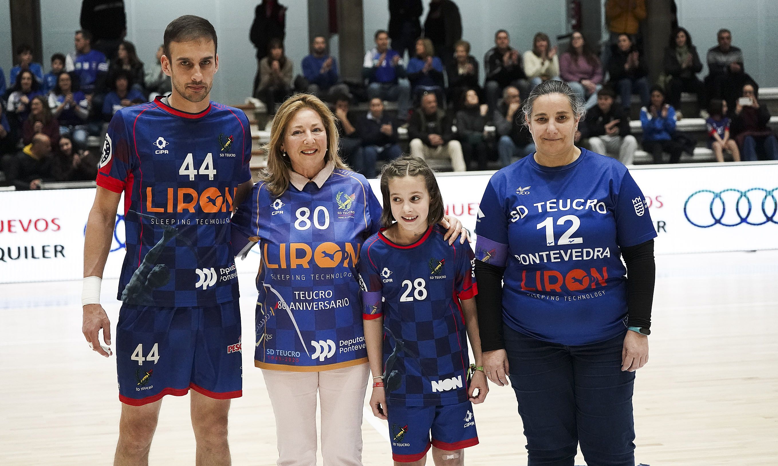 Partido de Primera Nacional entre Sociedad Deportiva Teucro y Bueu Atlético Balonmano Partido de Primera Nacional entre Sociedad Deportiva Teucro y Bueu Atlético Balonmano