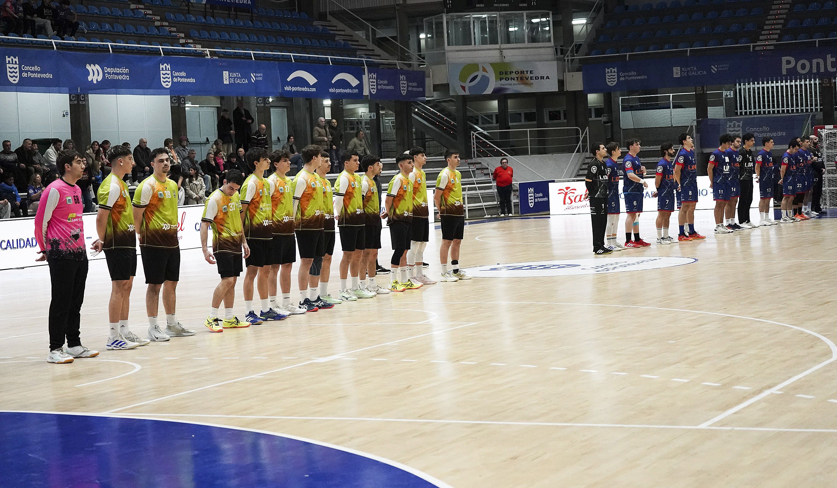 Partido de Primera Nacional entre Sociedad Deportiva Teucro y Bueu Atlético Balonmano Partido de Primera Nacional entre Sociedad Deportiva Teucro y Bueu Atlético Balonmano