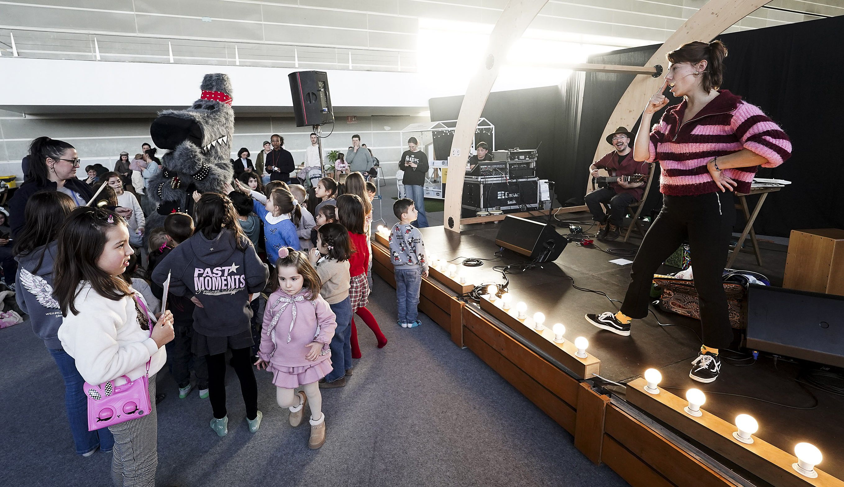 Primer fin de semana del Salón do Libro Infantil e Xuvenil