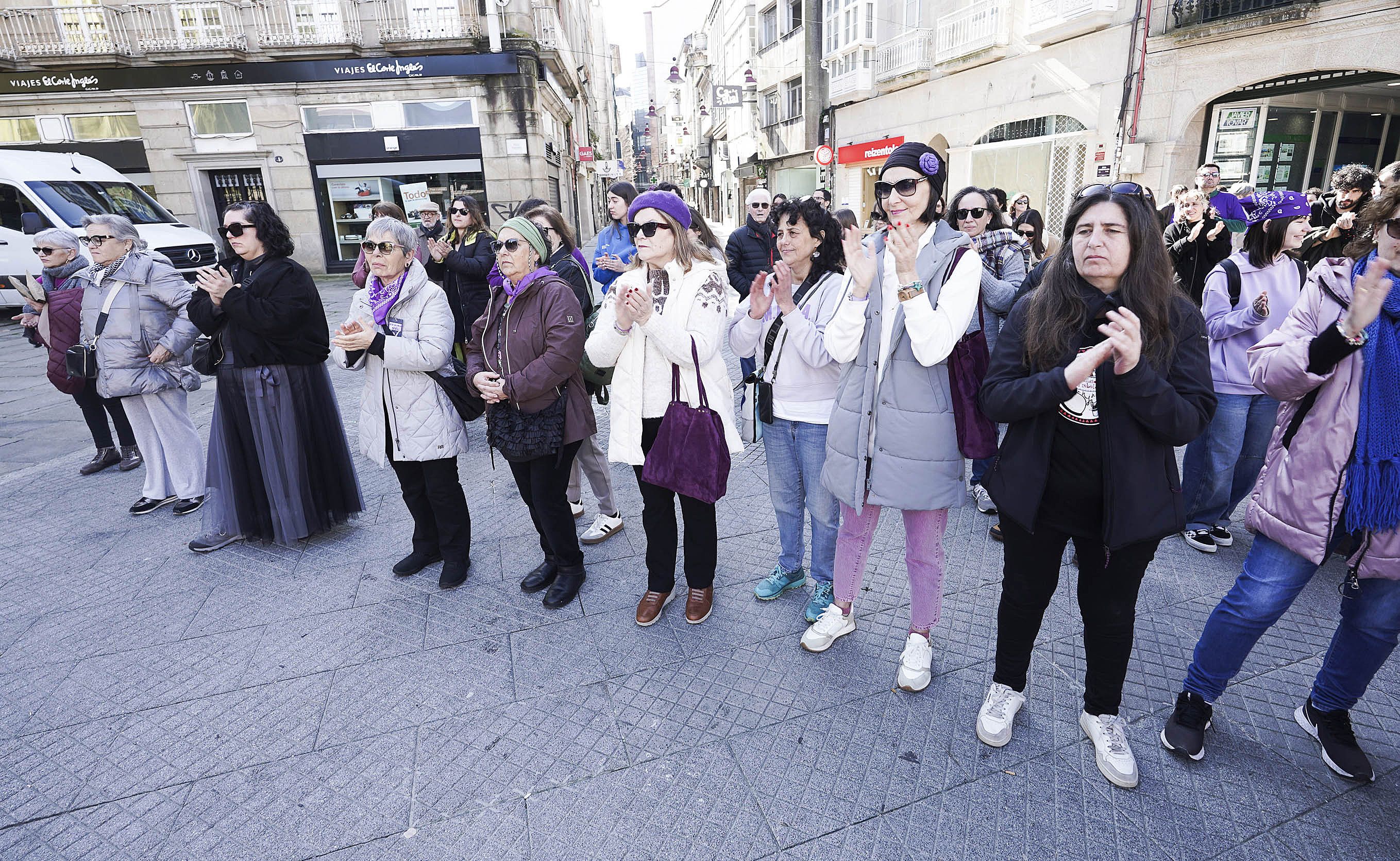 Manifestación en Pontevedra convocada por la Asemblea de Mujeres 8M y el colectivo 'Fulanas'