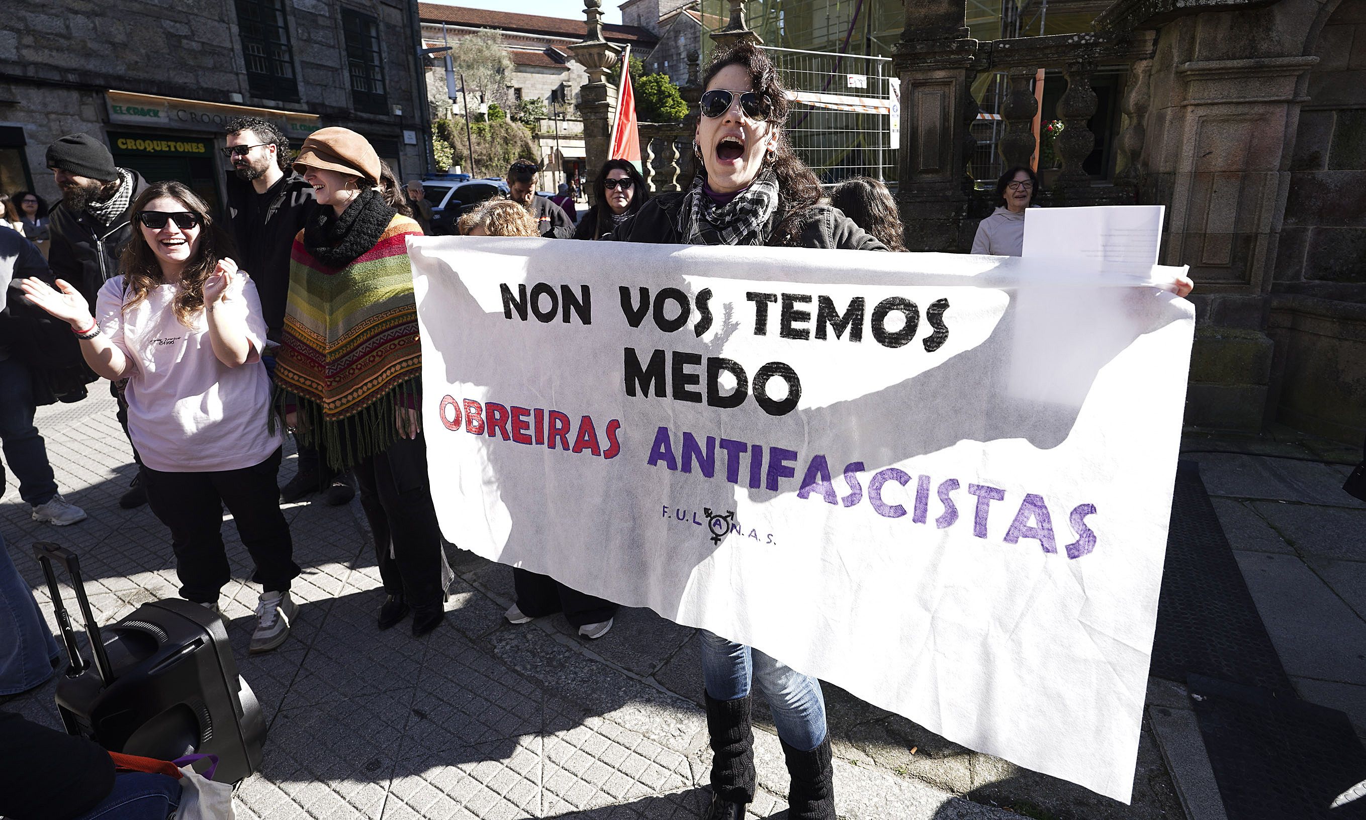 Manifestación en Pontevedra convocada por la Asemblea de Mujeres 8M y el colectivo 'Fulanas'
