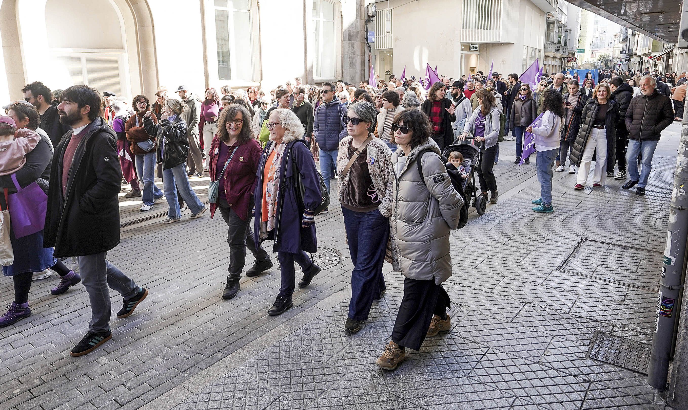 Manifestación en Pontevedra convocada por la Asemblea de Mujeres 8M y el colectivo 'Fulanas'