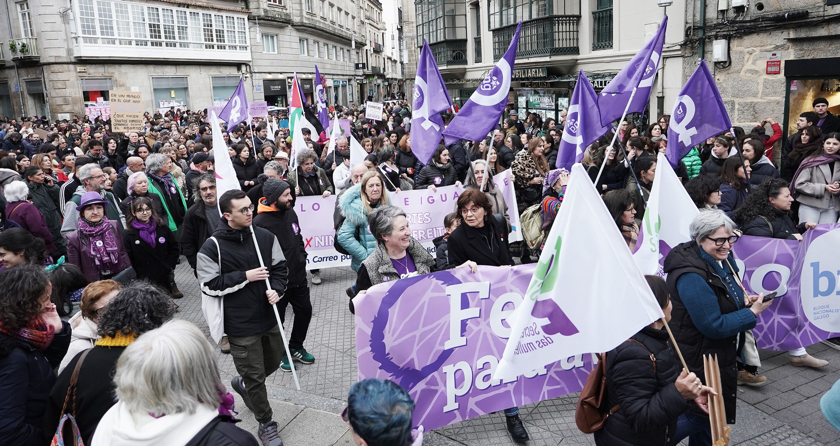 Manifestación del 8M en Pontevedra convocada por la Marcha Mundial de las Mujeres Manifestación del 8M en Pontevedra convocada por la Marcha Mundial de las Mujeres