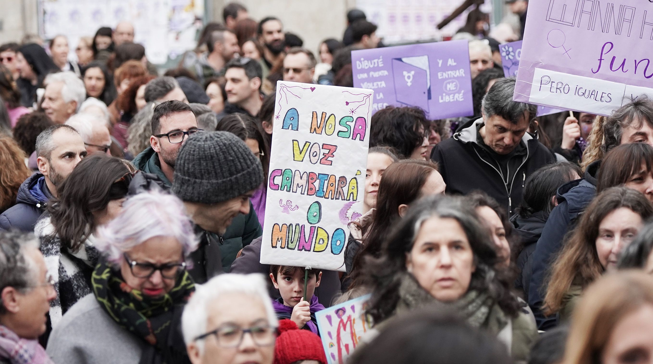 Manifestación del 8M en Pontevedra convocada por la Marcha Mundial de las Mujeres Manifestación del 8M en Pontevedra convocada por la Marcha Mundial de las Mujeres