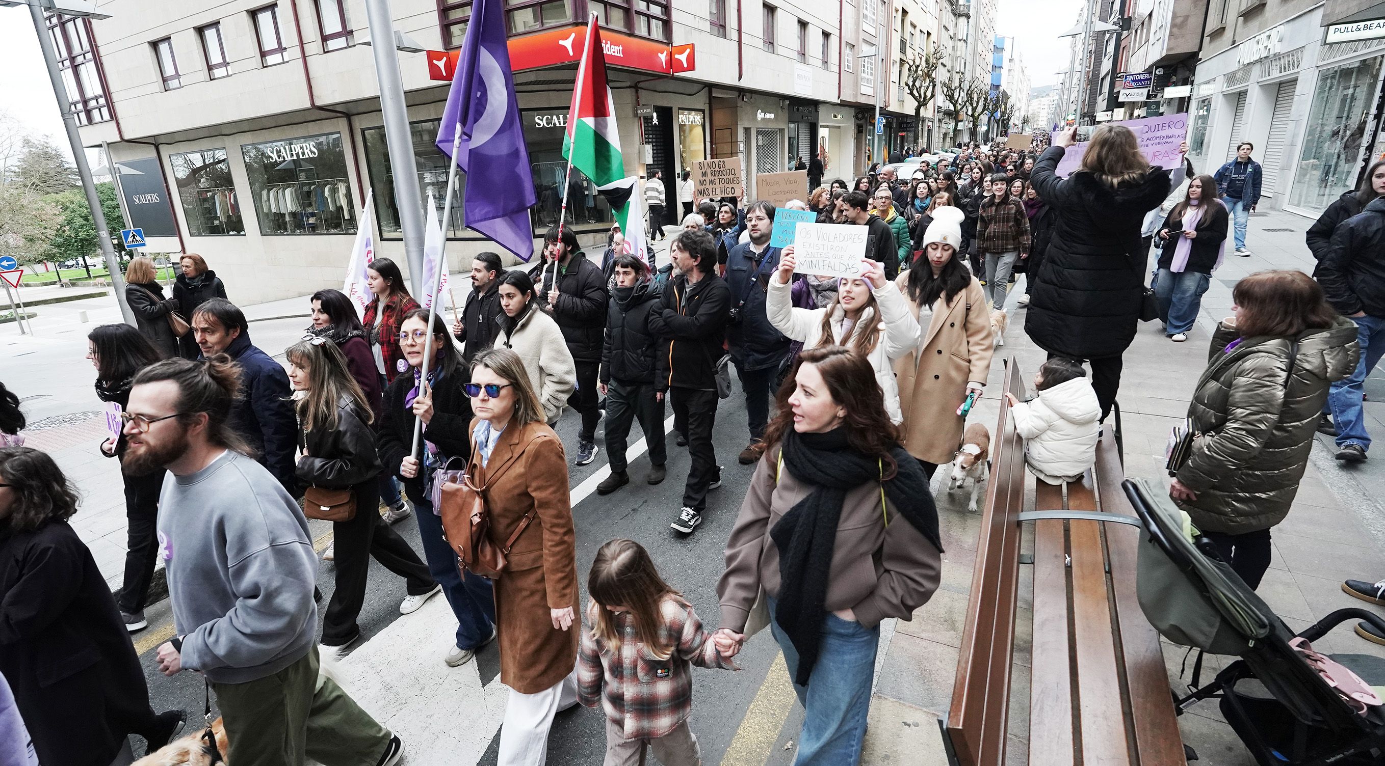 Manifestación del 8M en Pontevedra convocada por la Marcha Mundial de las Mujeres Manifestación del 8M en Pontevedra convocada por la Marcha Mundial de las Mujeres